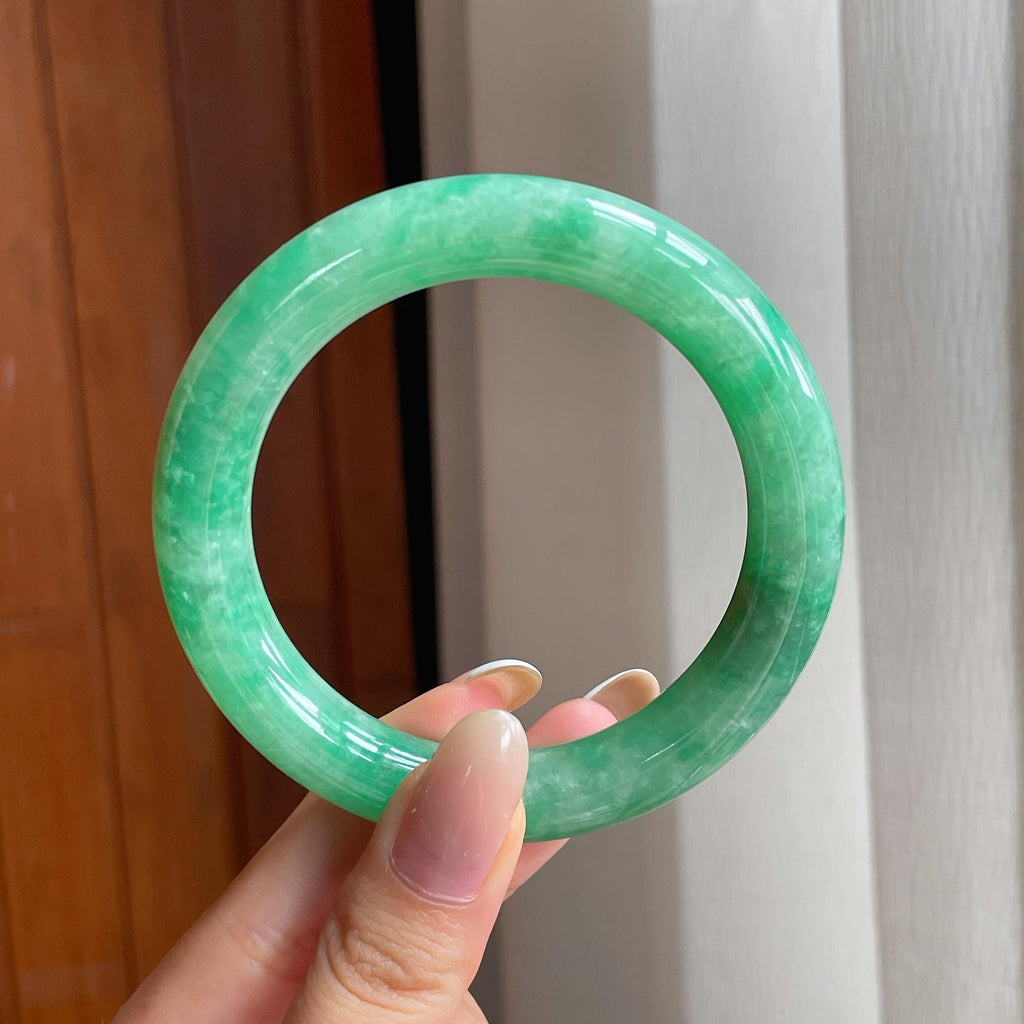 糯冰满绿翡翠圆条手镯（57.5mm)（yc419483）
