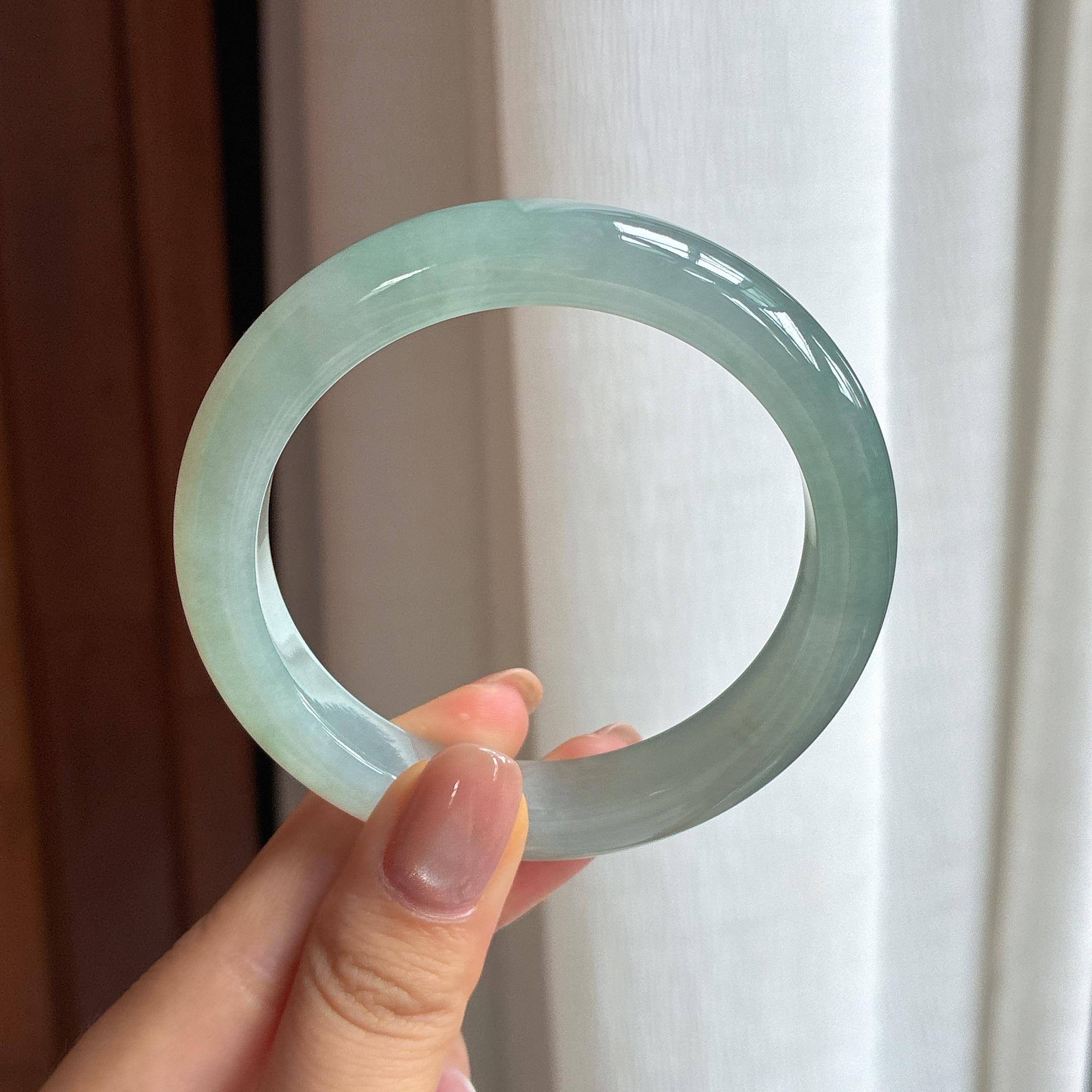 糯冰晴底翡翠平安镯（55.6mm)（yc424285）
