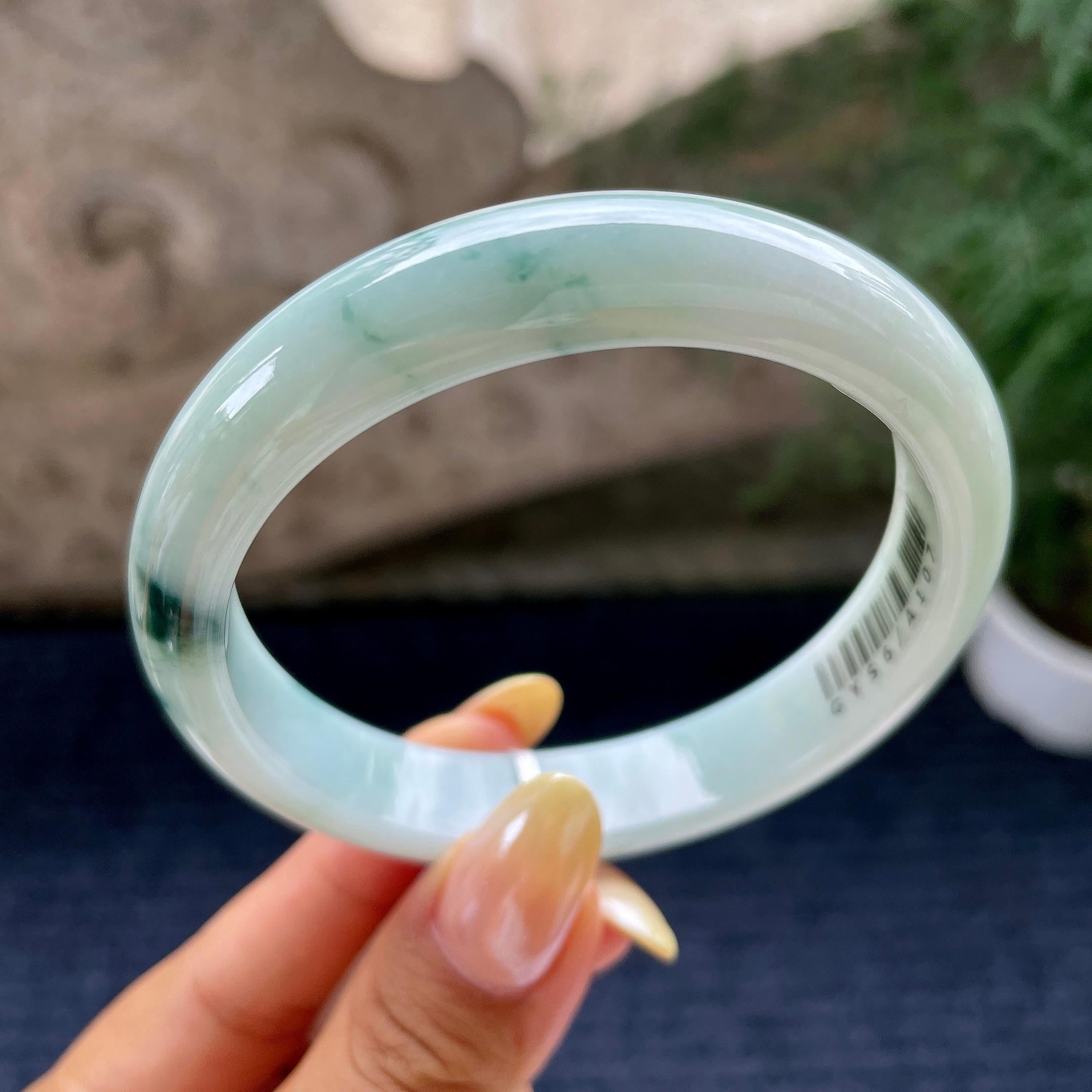大圈口 细糯种飘花正圈平安镯60.3圈 天然缅甸A货翡翠（yc464066）