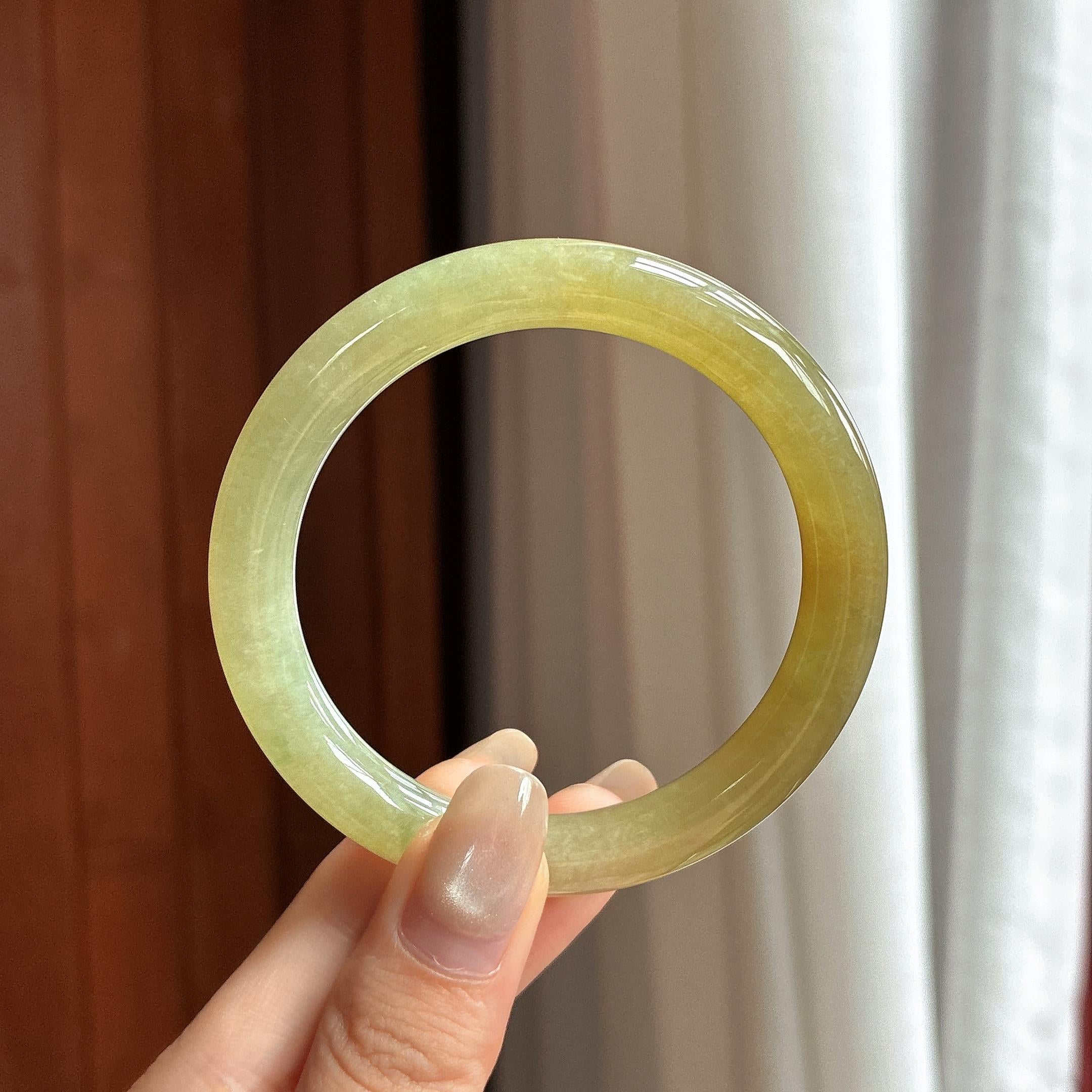 糯冰黄翡圆条手镯 52圈 天然缅甸A货翡翠（yc463225）
