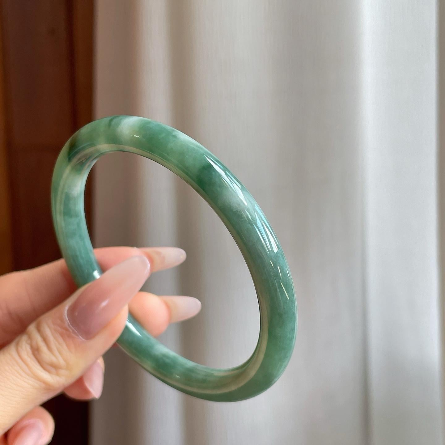 细糯冰带色翡翠美人条手镯（59mm）（yc282503）