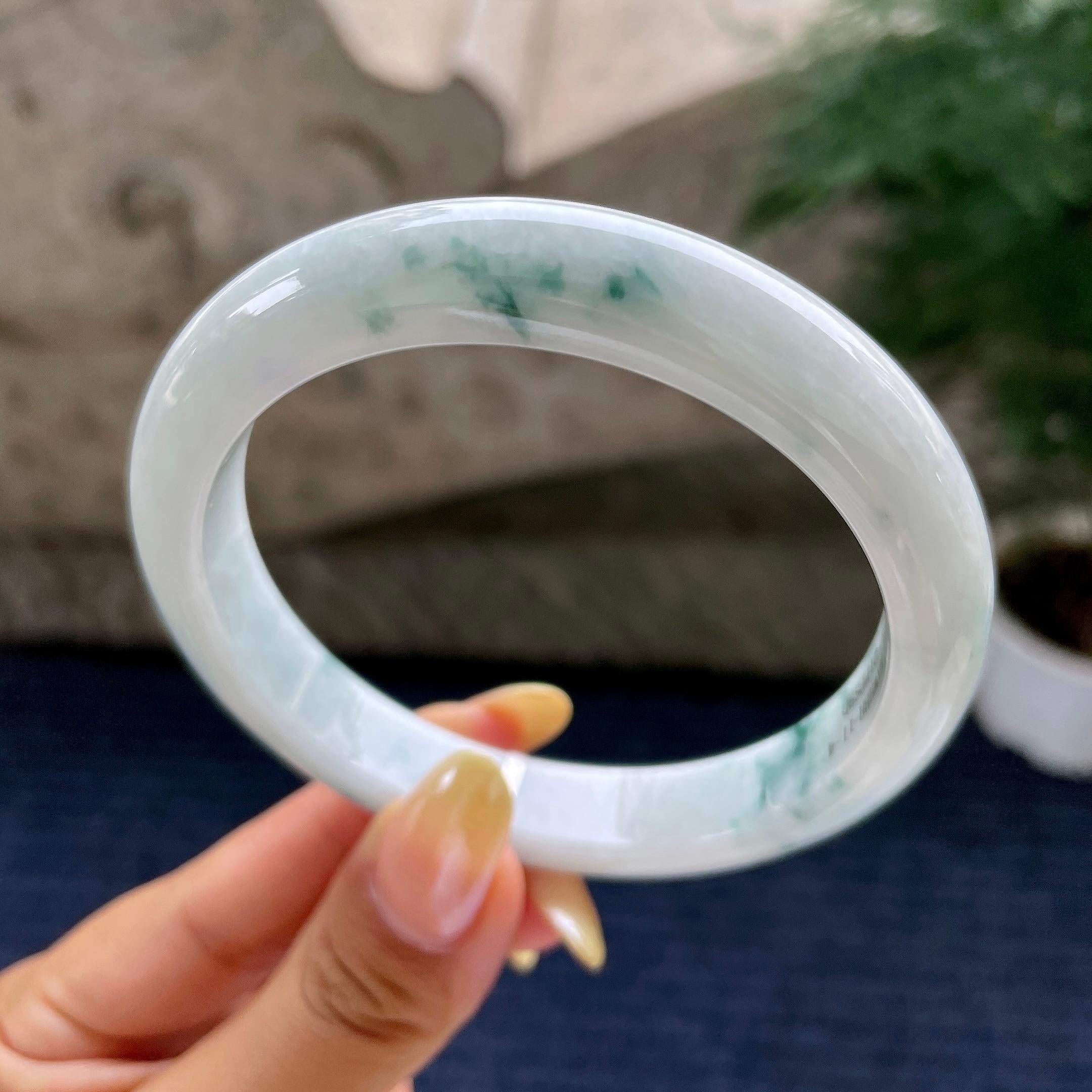 大圈口 细糯种飘花正圈平安镯62圈 天然缅甸A货翡翠（yc481924）