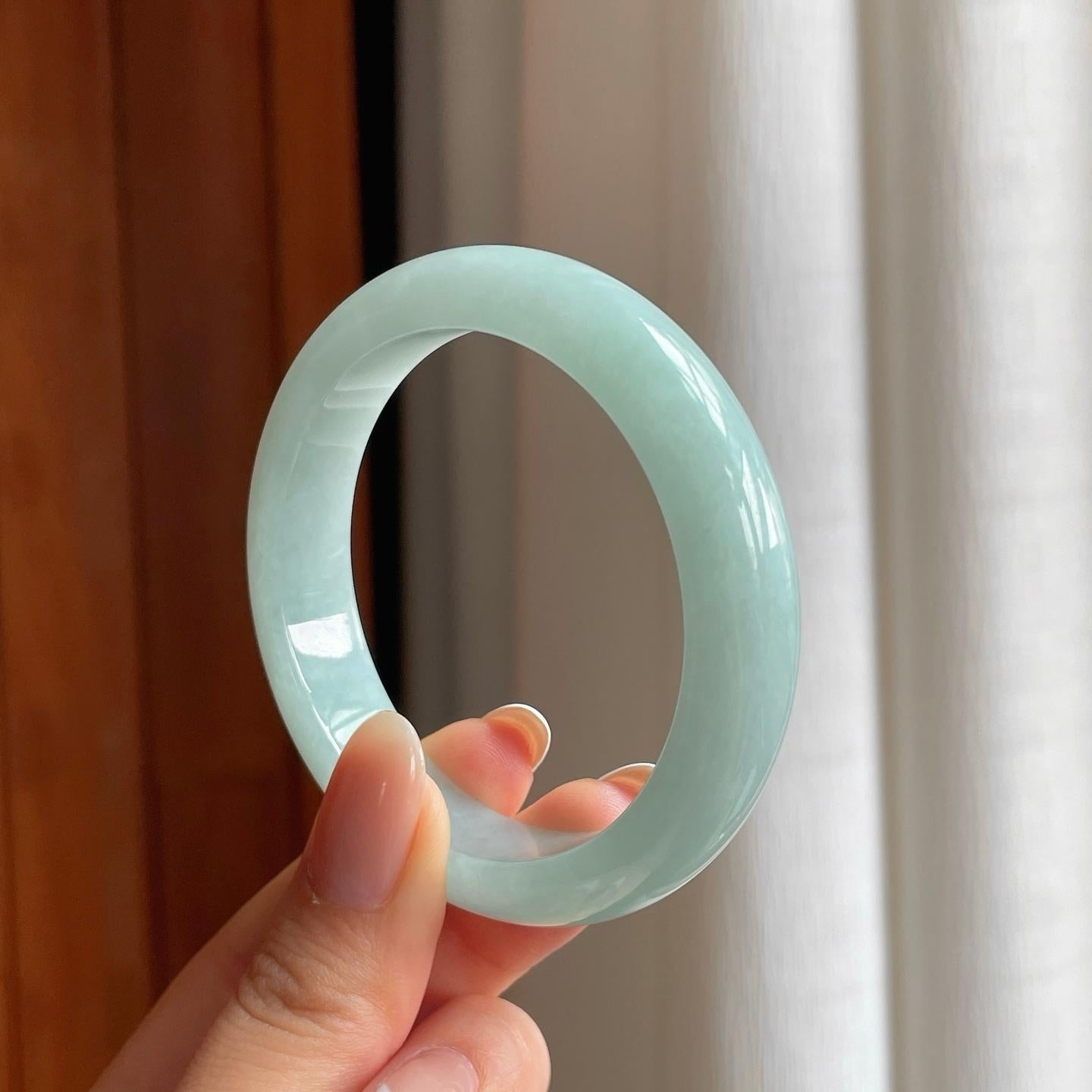 糯冰晴底翡翠平安镯（52.4mm)（yc369051）