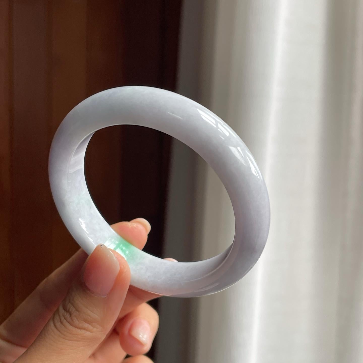 糯冰带色翡翠平安镯（56.5mm）（yc377981）