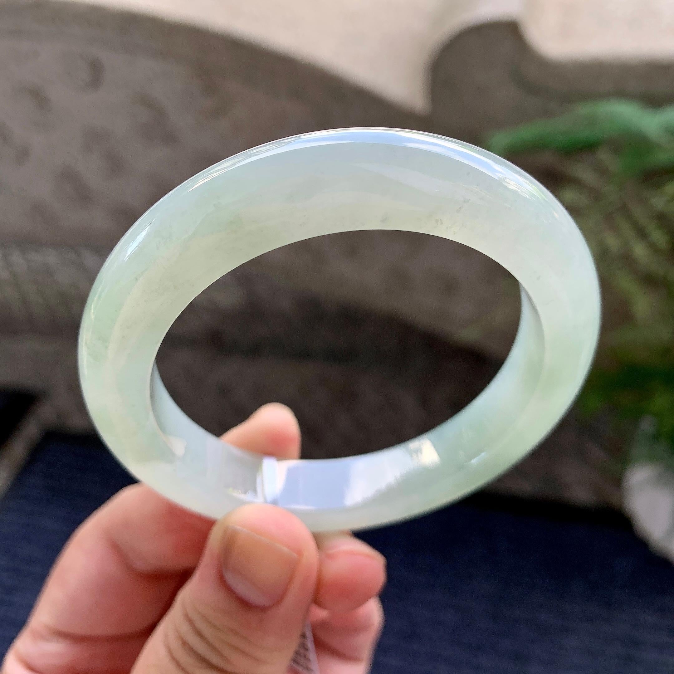 糯冰种晴底飘花平安镯（53.6mm）（yc226061）