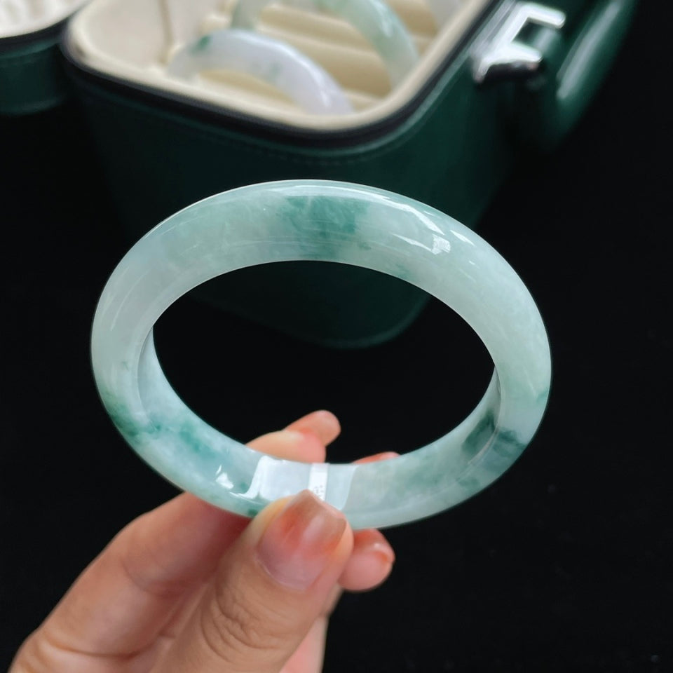 糯种飘蓝花正圈翡翠手镯(56mm)（yc016633）