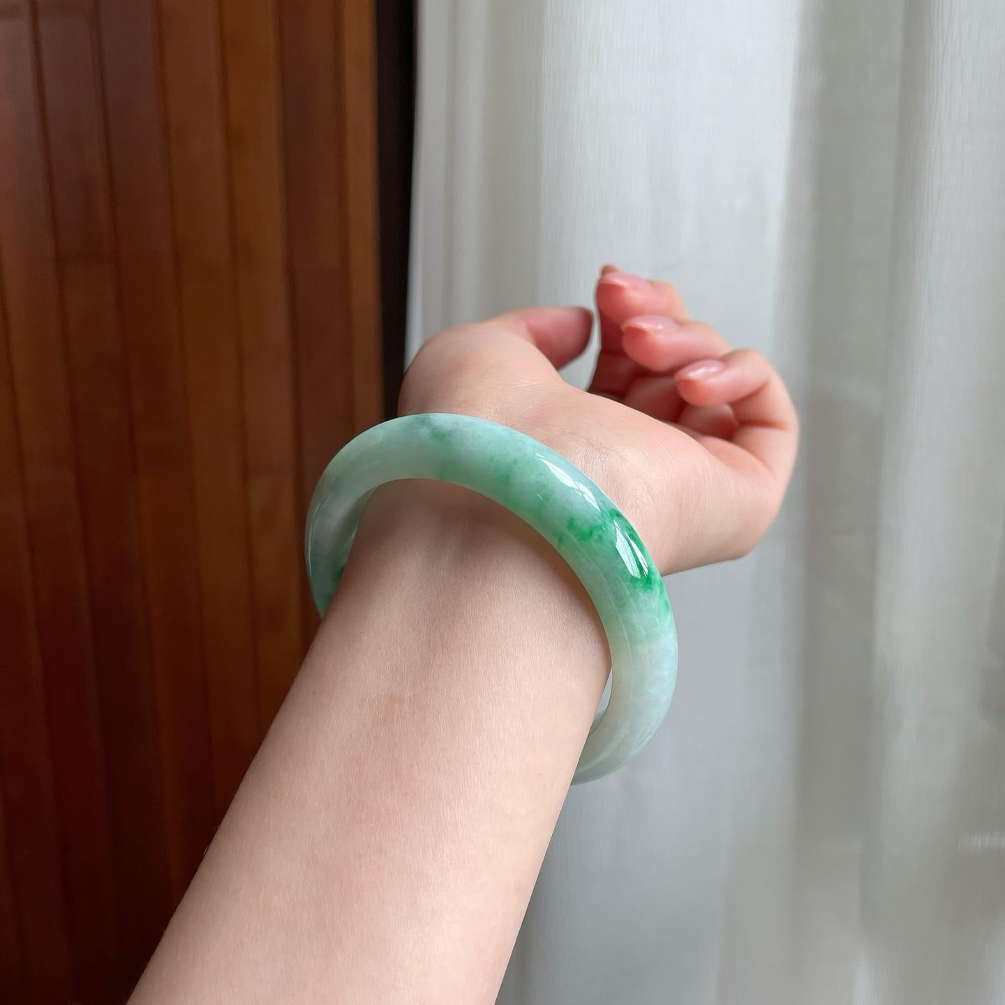 糯冰飘花翡翠平安镯（54mm)（yc330573）
