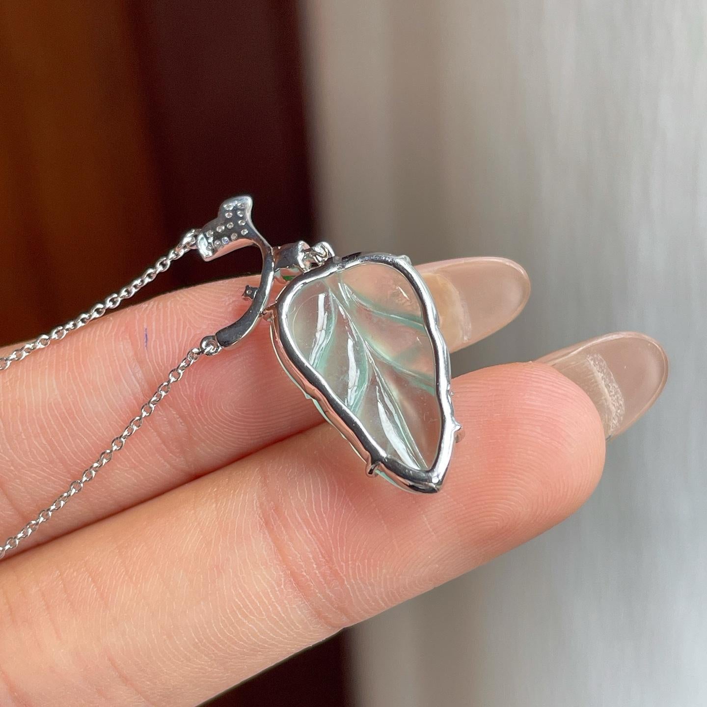 18k金镶冰种晴底翡翠叶子（yc247165）