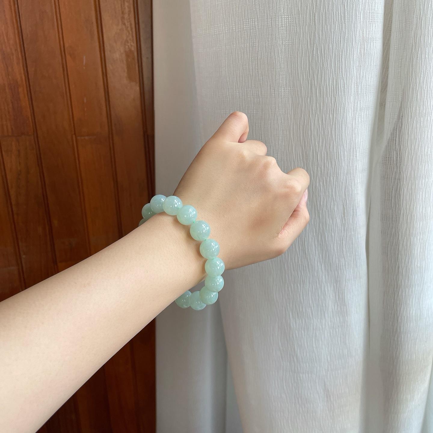 糯冰淡晴底翡翠手串珠串（yc277378）
