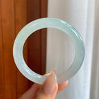 冰种蓝晴底翡翠圆条手镯（54mm）（yc242097）