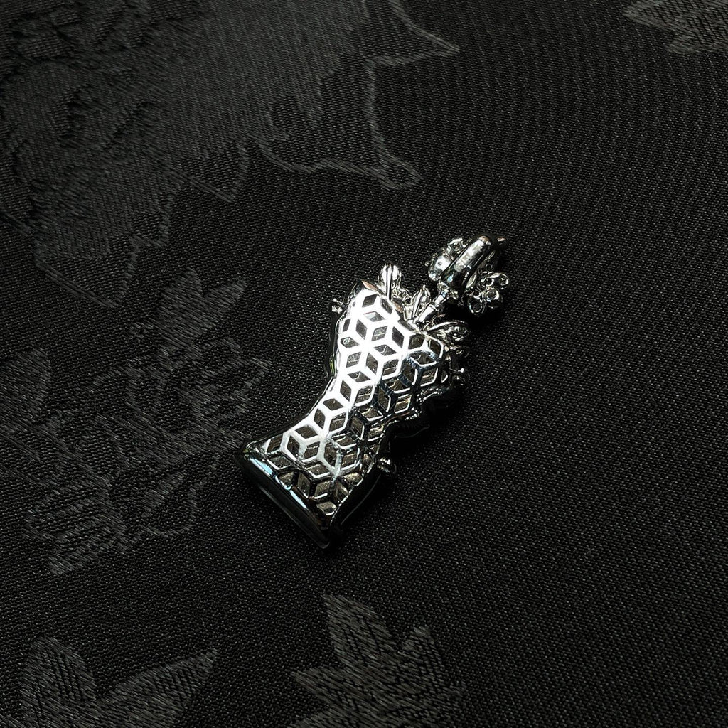 18k金镶玻璃种无色翡翠鹿吊坠（yc255713）