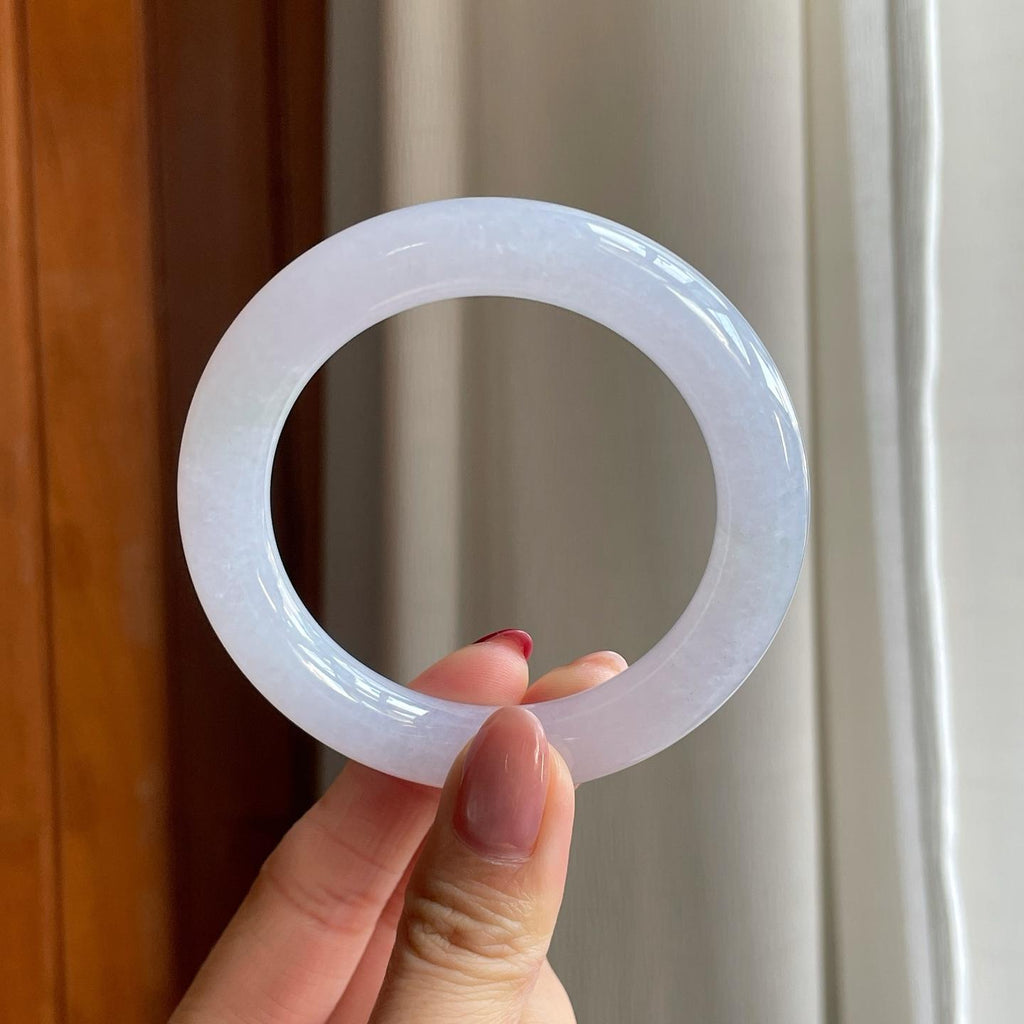 糯冰淡椿底翡翠圆条手镯（54mm）（yc302418）
