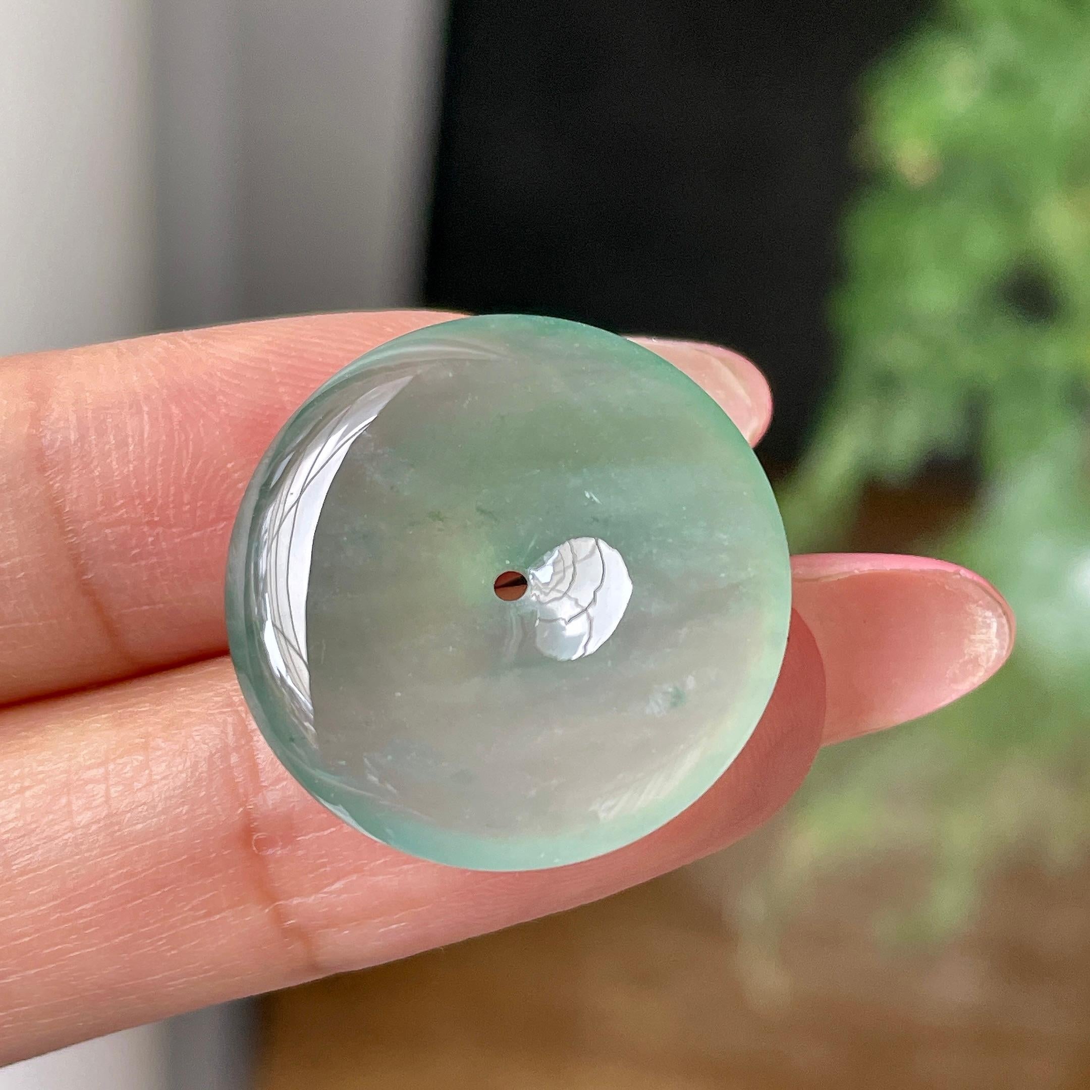 糯冰种飘花平安扣吊坠       天然缅甸A货翡翠（yc430723）