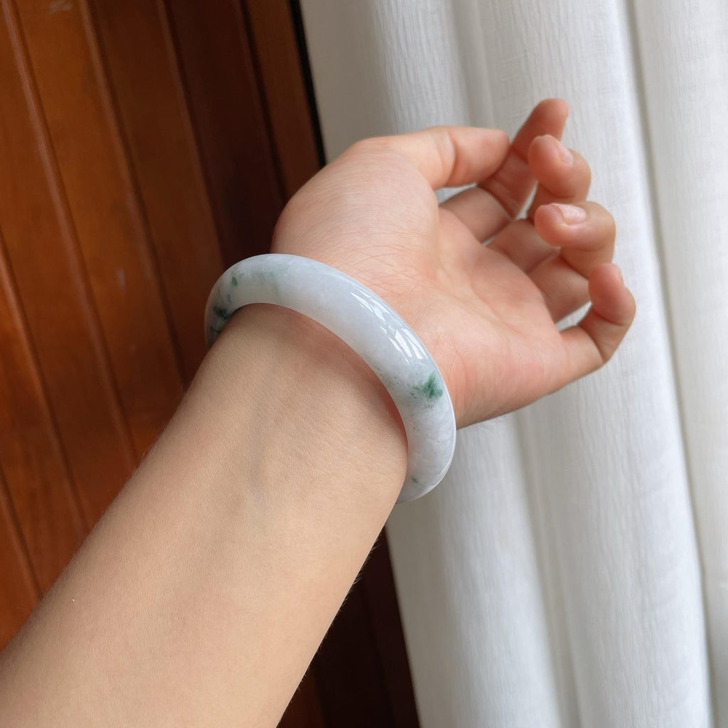 糯种飘花翡翠平安镯（56mm）（yc221949）