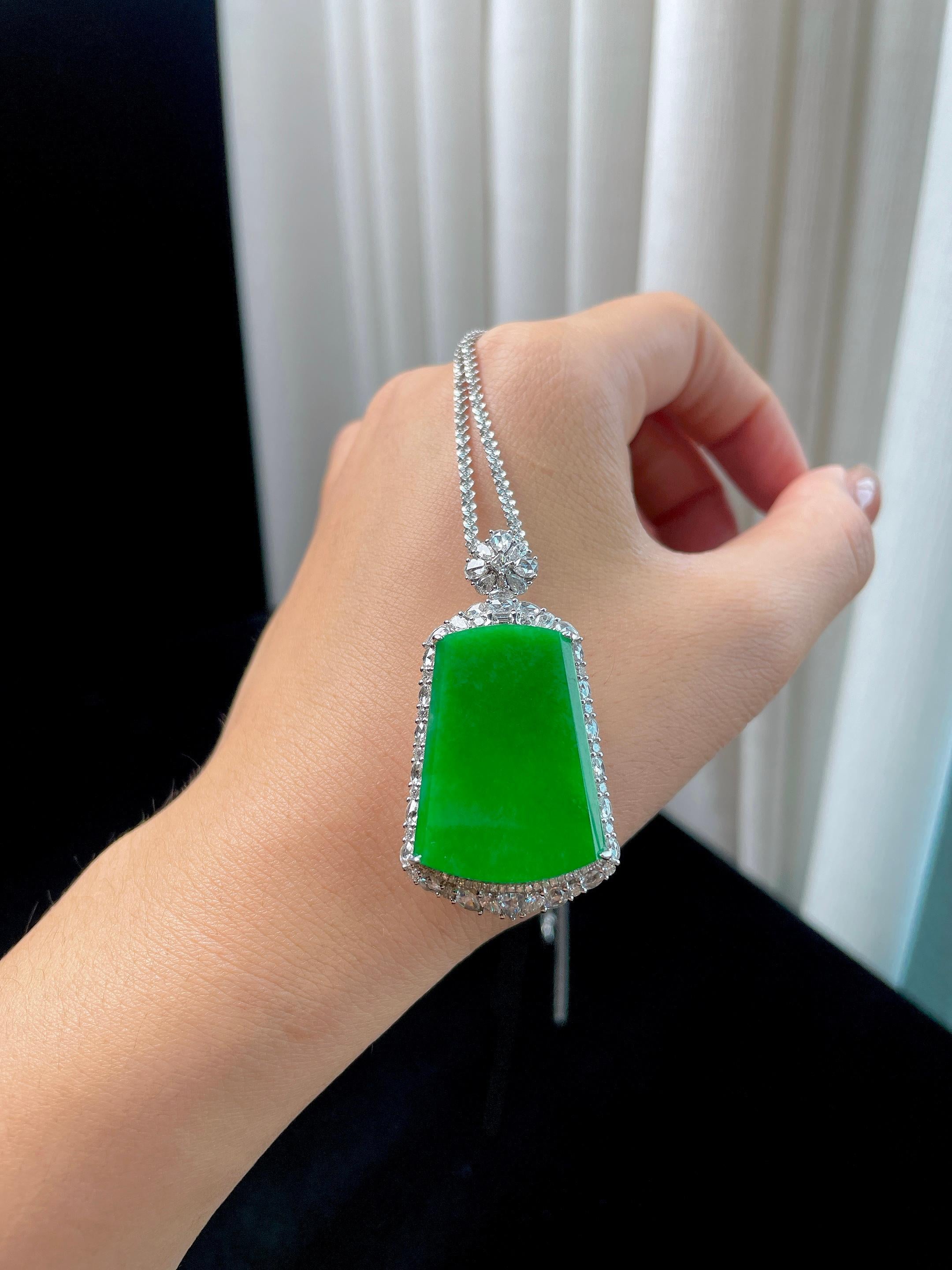 18k金钻镶糯冰满绿翡翠无事牌（yc361839）