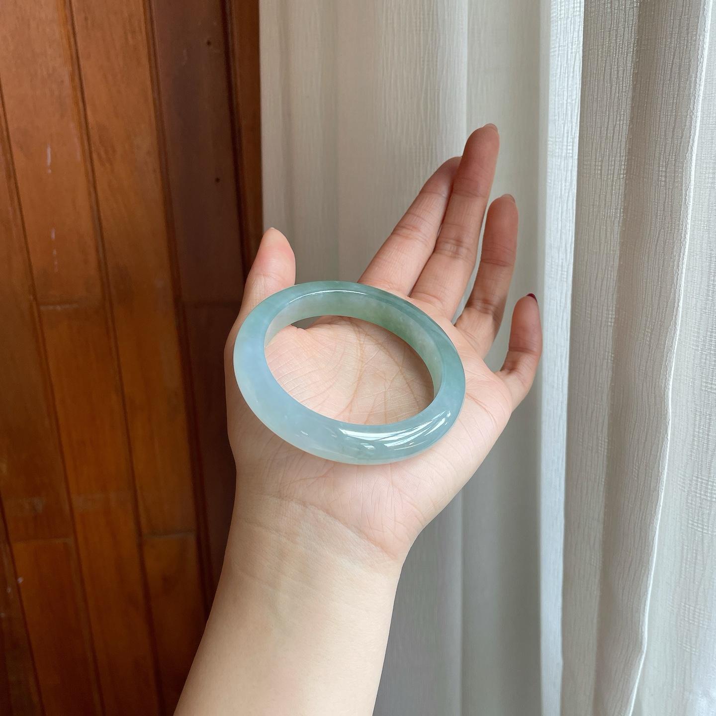 冰种半山半山翡翠平安镯（56.5mm）（yc302158）