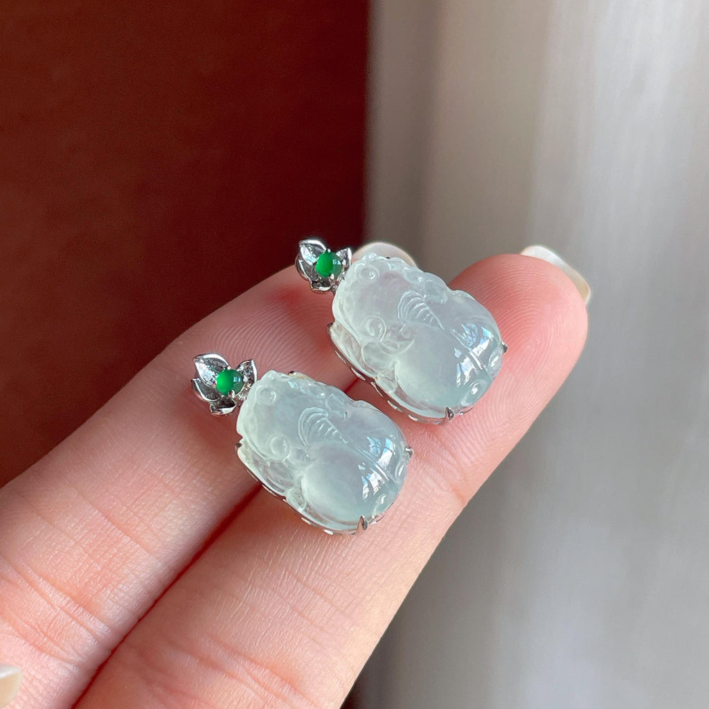 特推 18k金镶冰种起光貔貅挂件（yc739244）