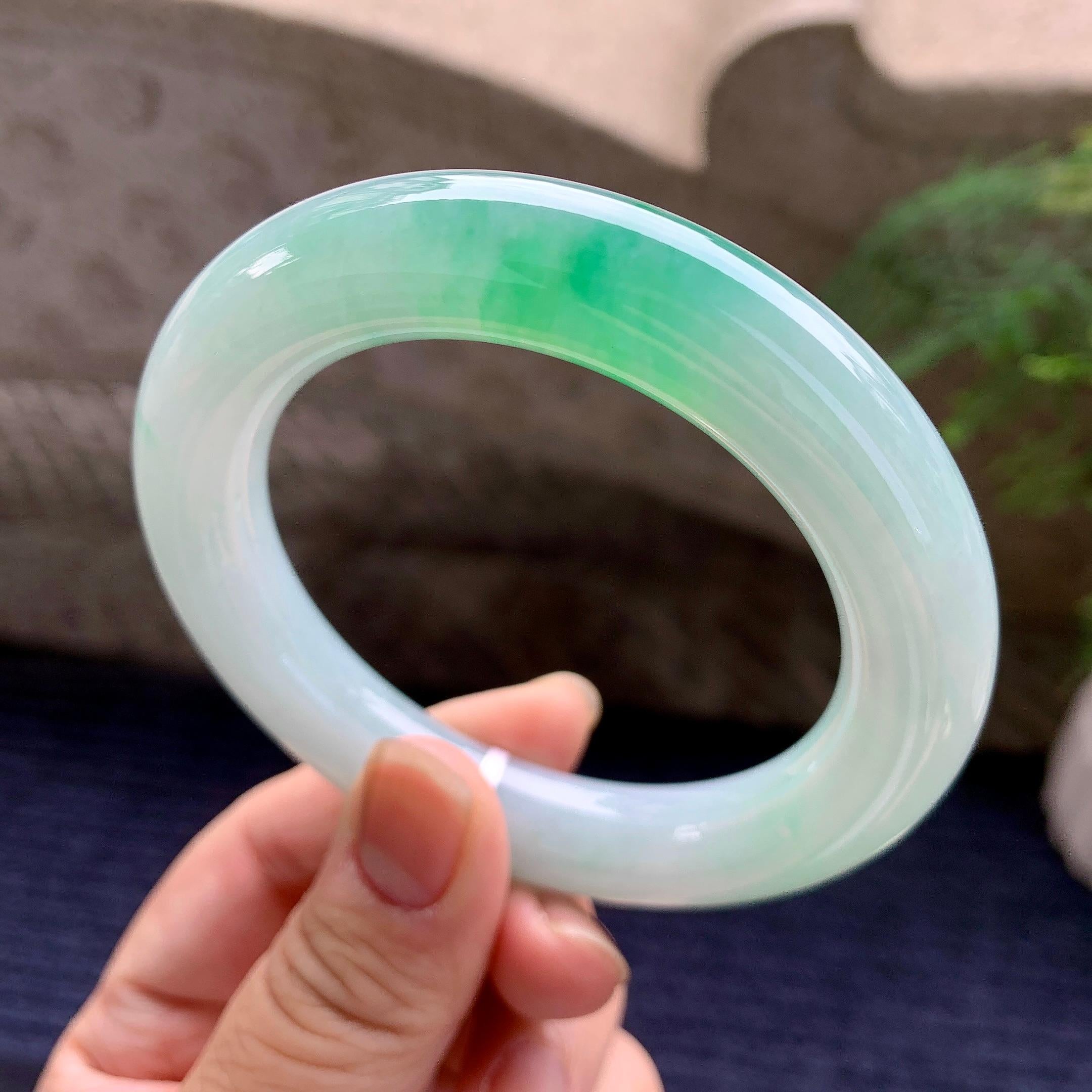 细糯种飘花圆条手镯（55.3mm）（yc267234）