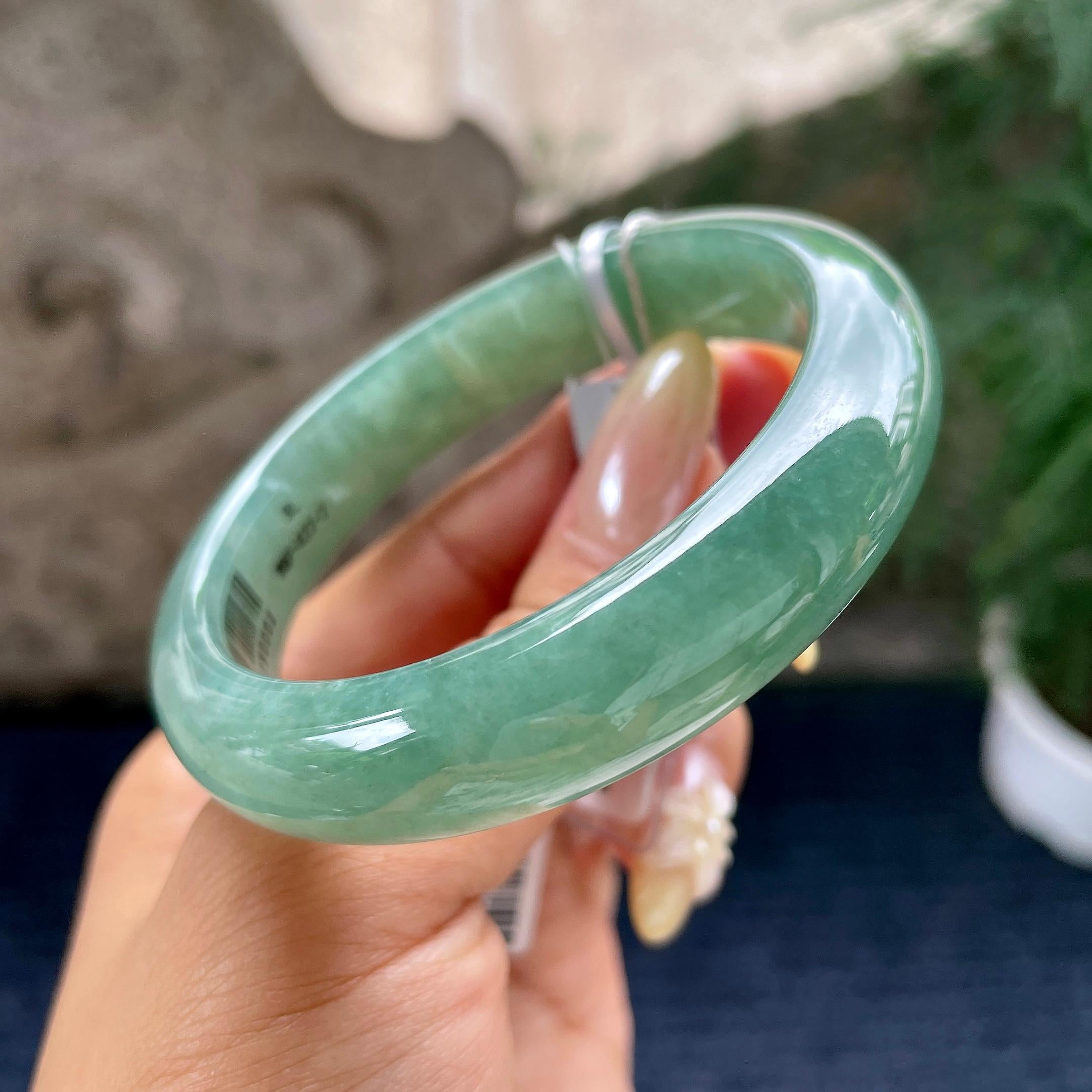 细糯种油青正圈平安镯55.2圈 天然缅甸A货翡翠（yc464084）