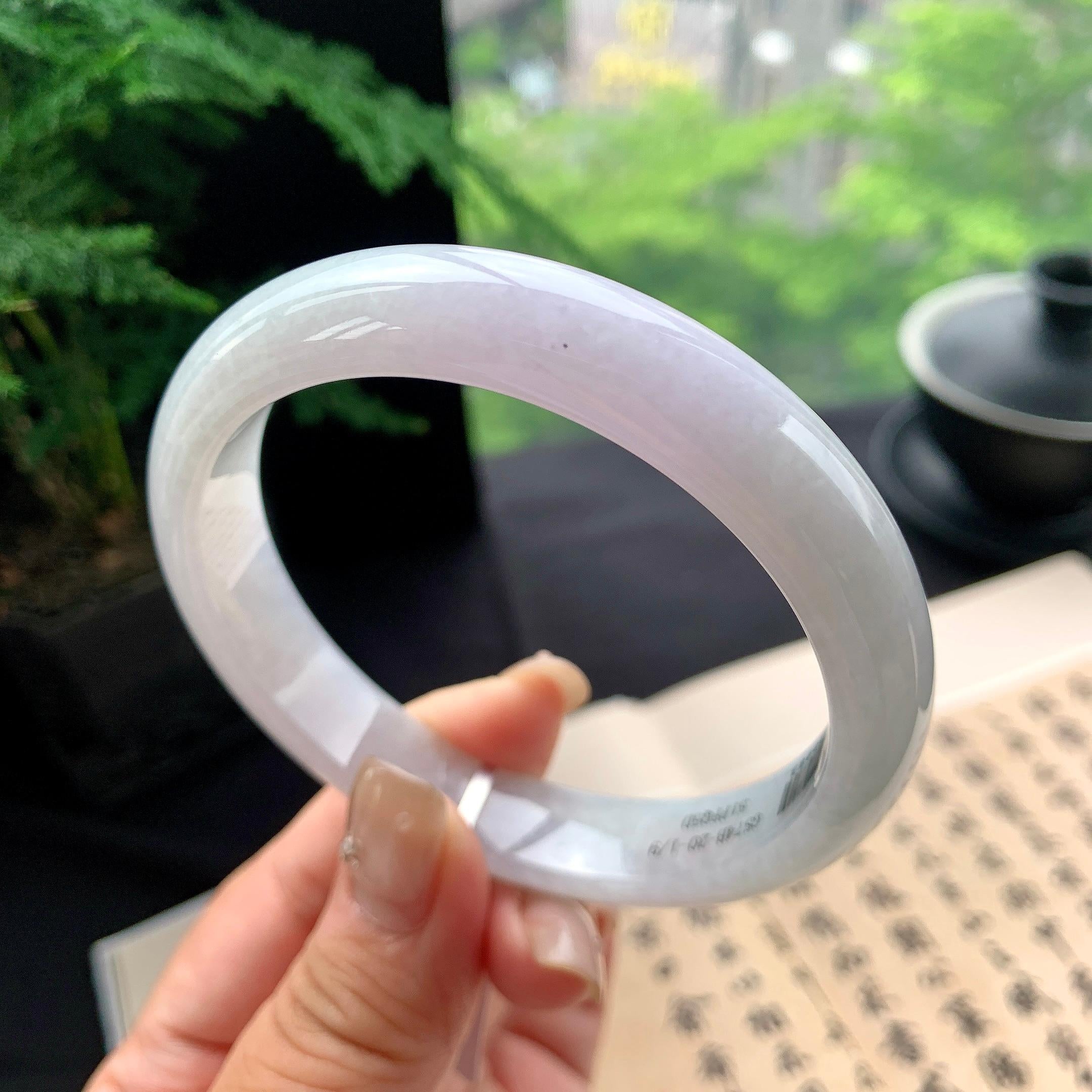 大圈口 细糯种淡紫罗兰正圈平安镯 62圈口 天然缅甸A货翡翠（yc473075）