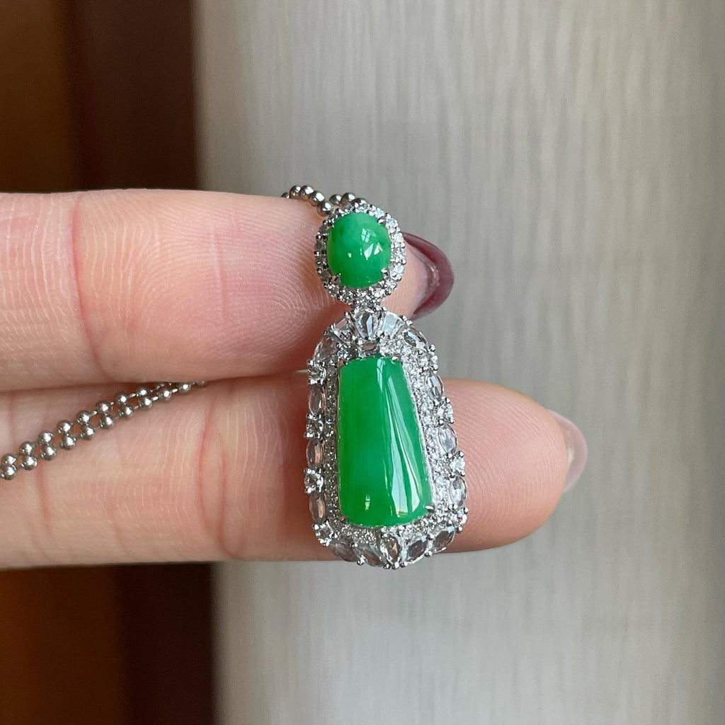 18k金钻镶糯冰满绿翡翠无事牌（yc299563）