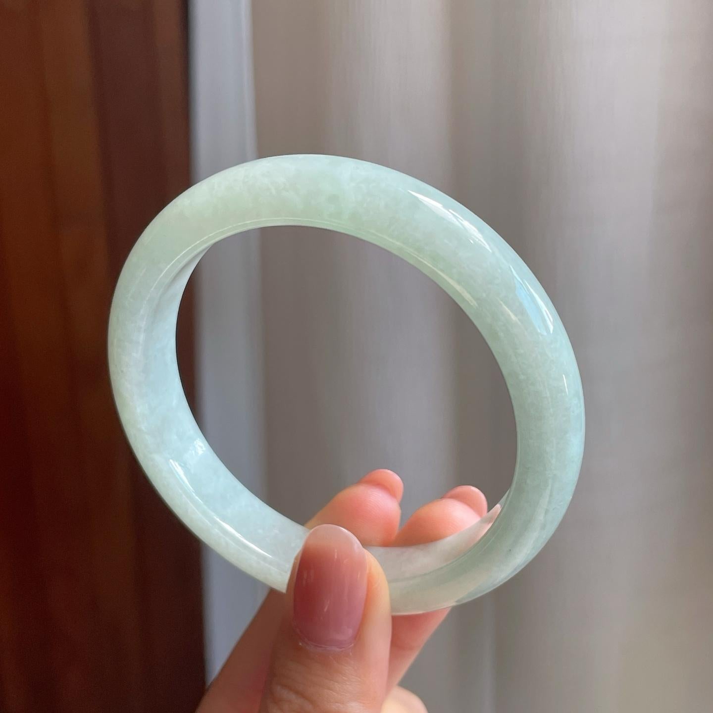 糯冰晴底翡翠平安镯（57.8mm)（yc325793）