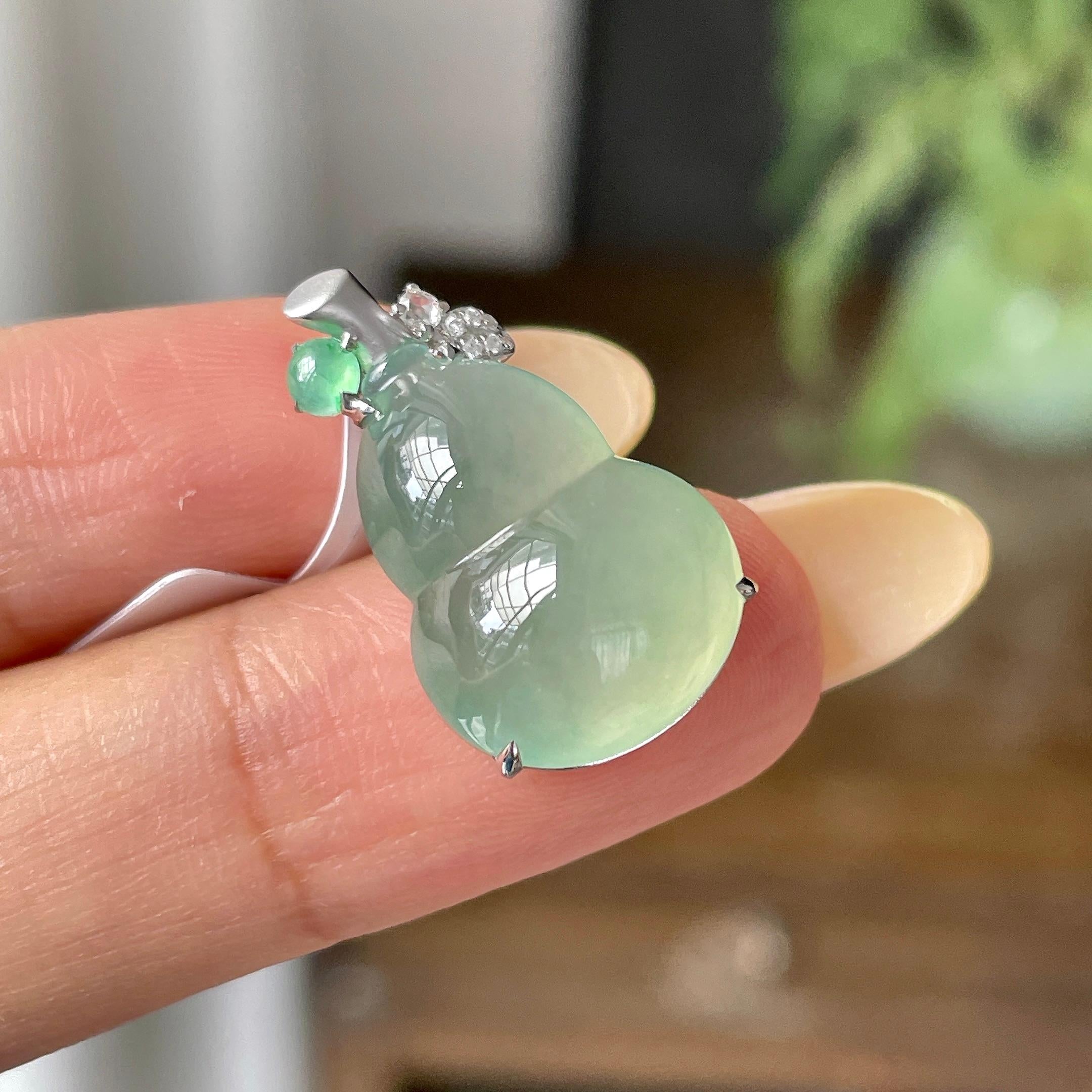 18k金镶冰种晴水葫芦吊坠          天然缅甸A货翡翠（yc457087）