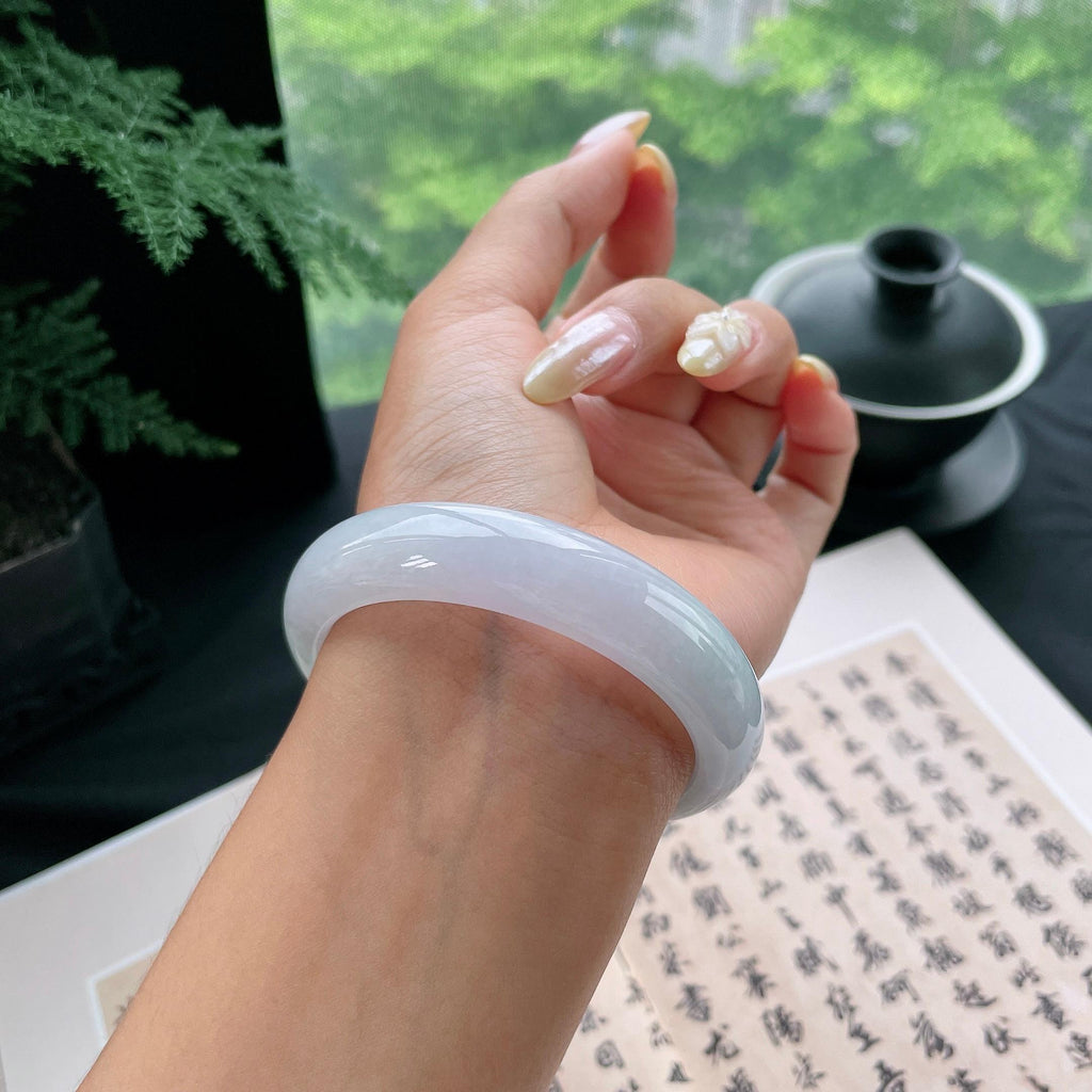 细糯种淡春彩正圈平安镯55.1圈 天然缅甸A货翡翠（yc473070）