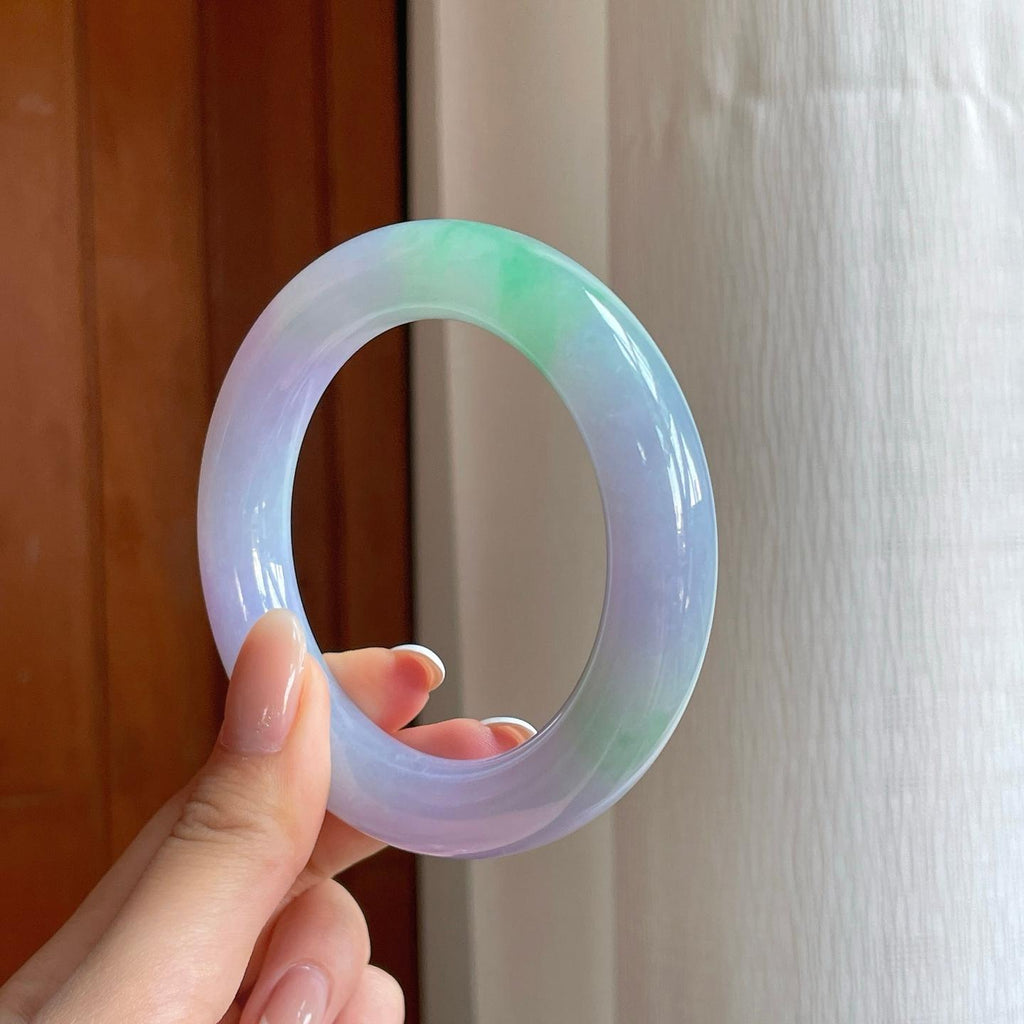 糯冰春带彩翡翠圆条手镯（57.2mm)（yc376694）