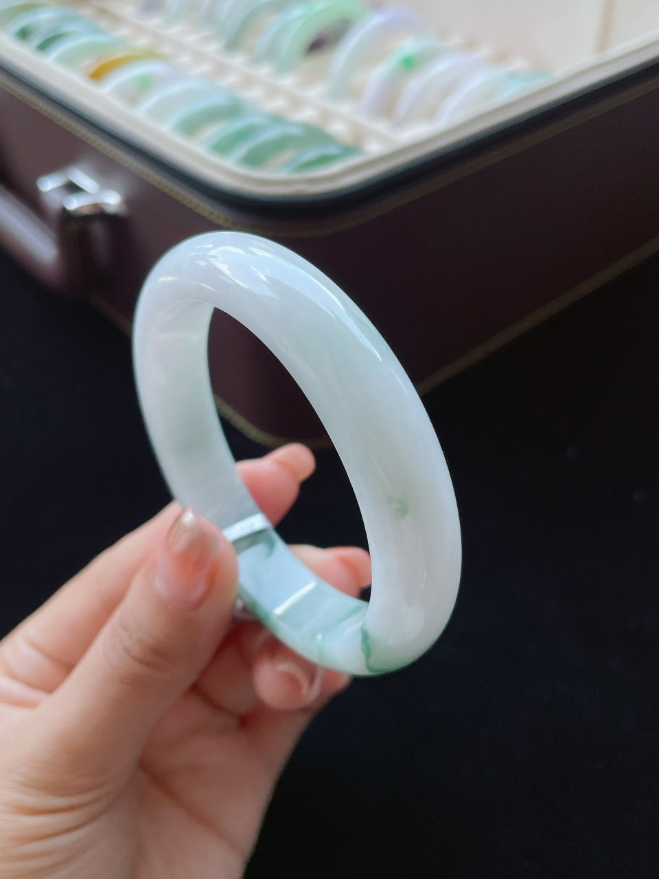 细糯种飘花手镯翡翠手镯（55.7mm）（yc016653）