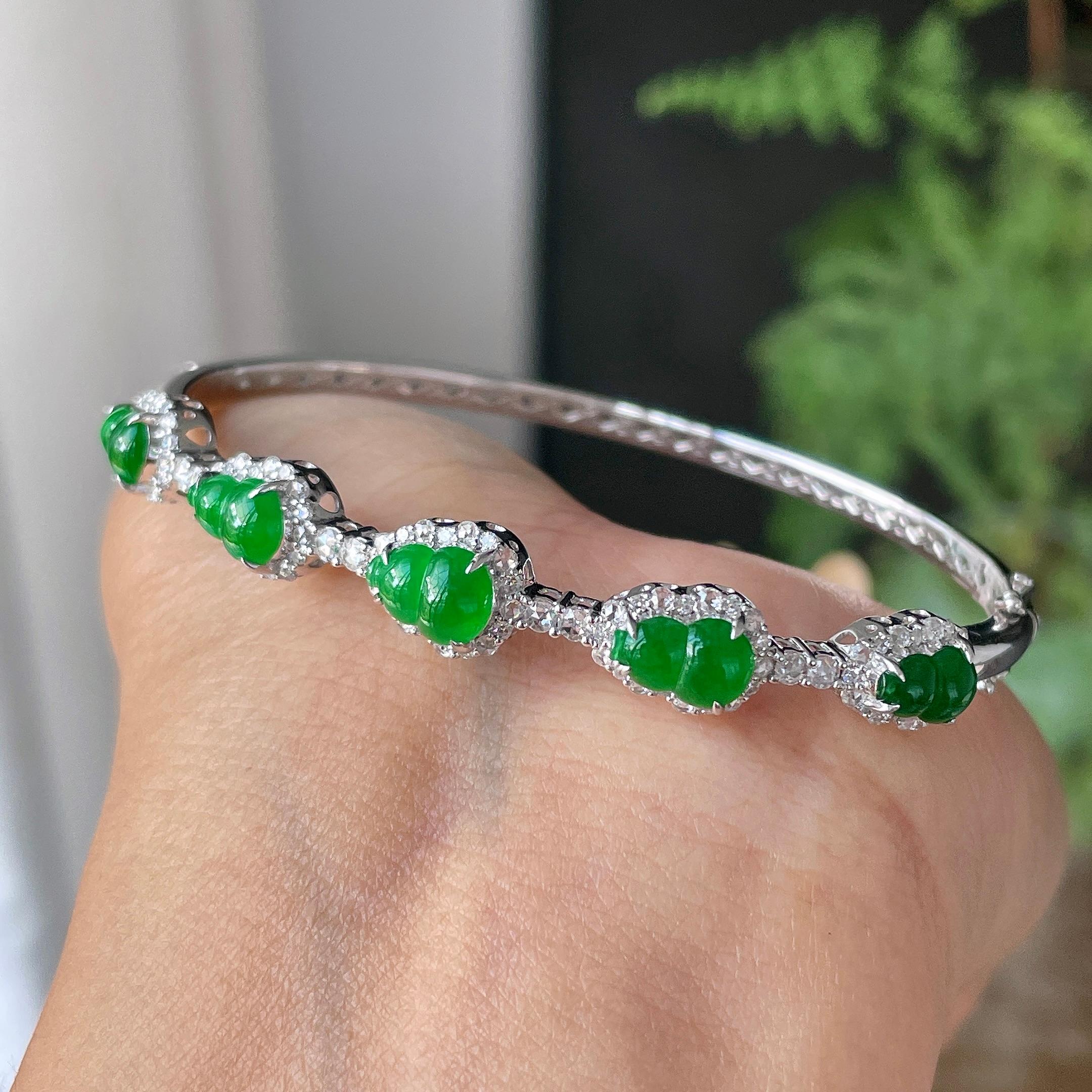 18k金镶冰种满绿葫芦开口镯        天然缅甸A货翡翠（yc454817）