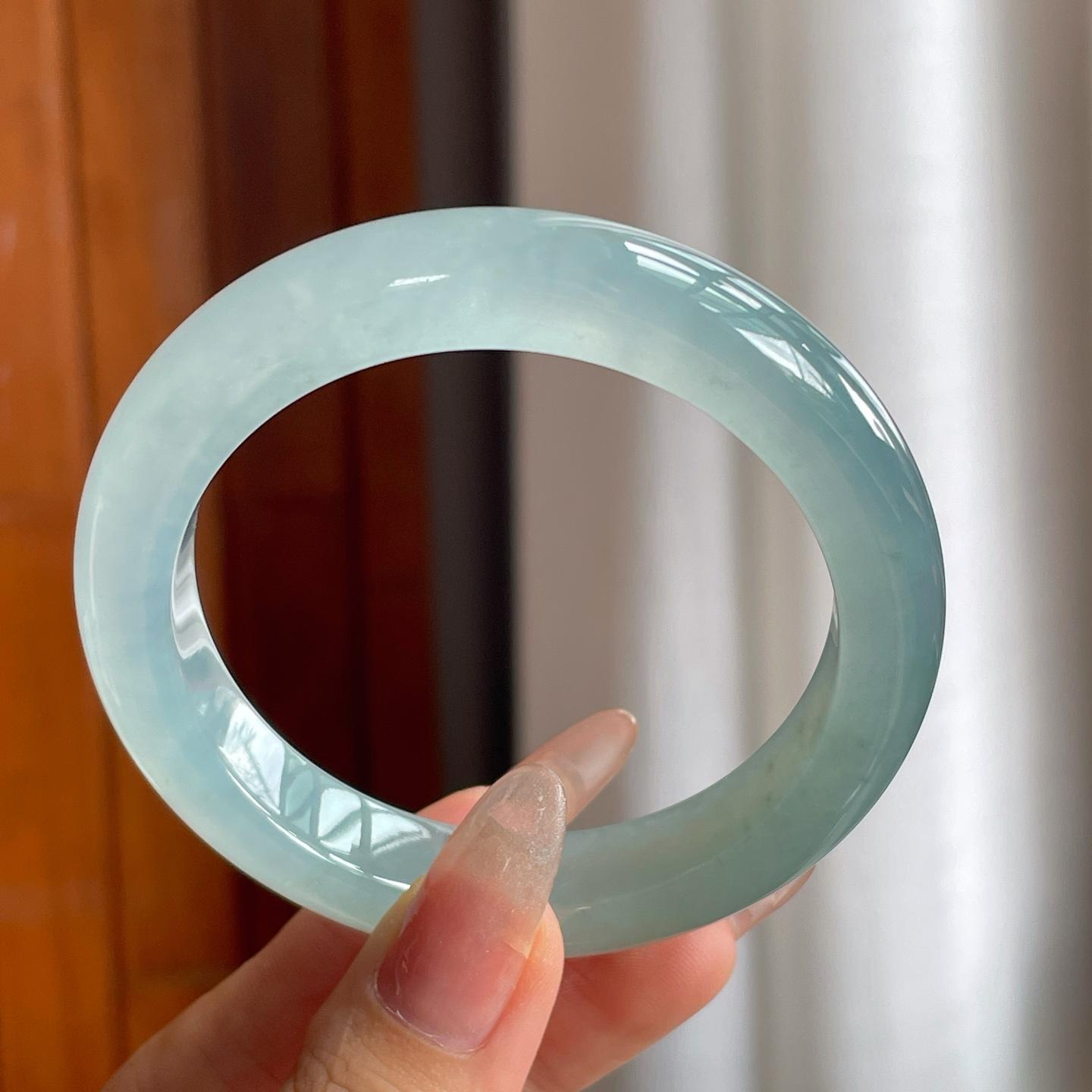 冰种蓝晴底翡翠平安镯（56mm）（yc212542）