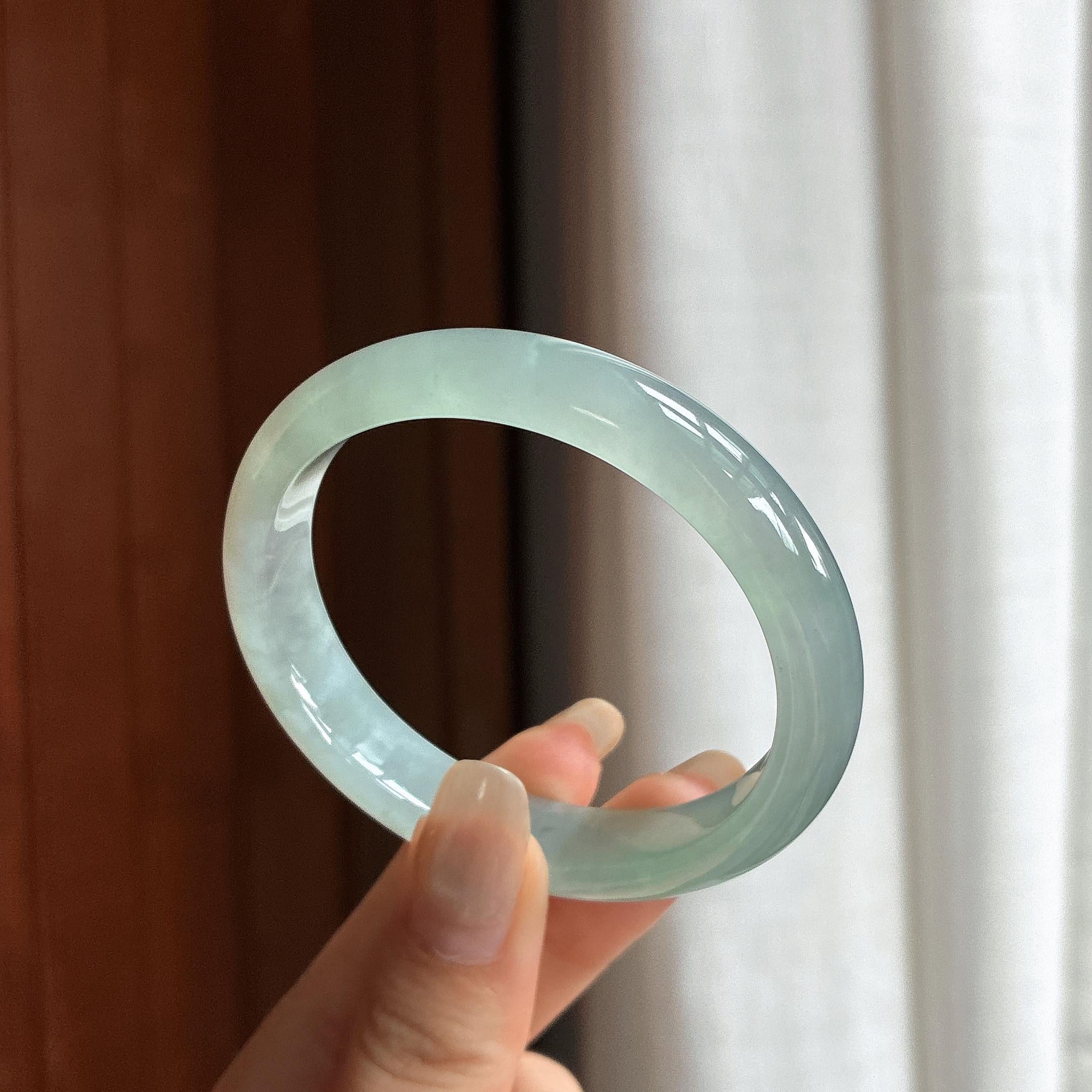 糯冰晴底贵妃镯 54圈 天然缅甸A货翡翠（yc465539）