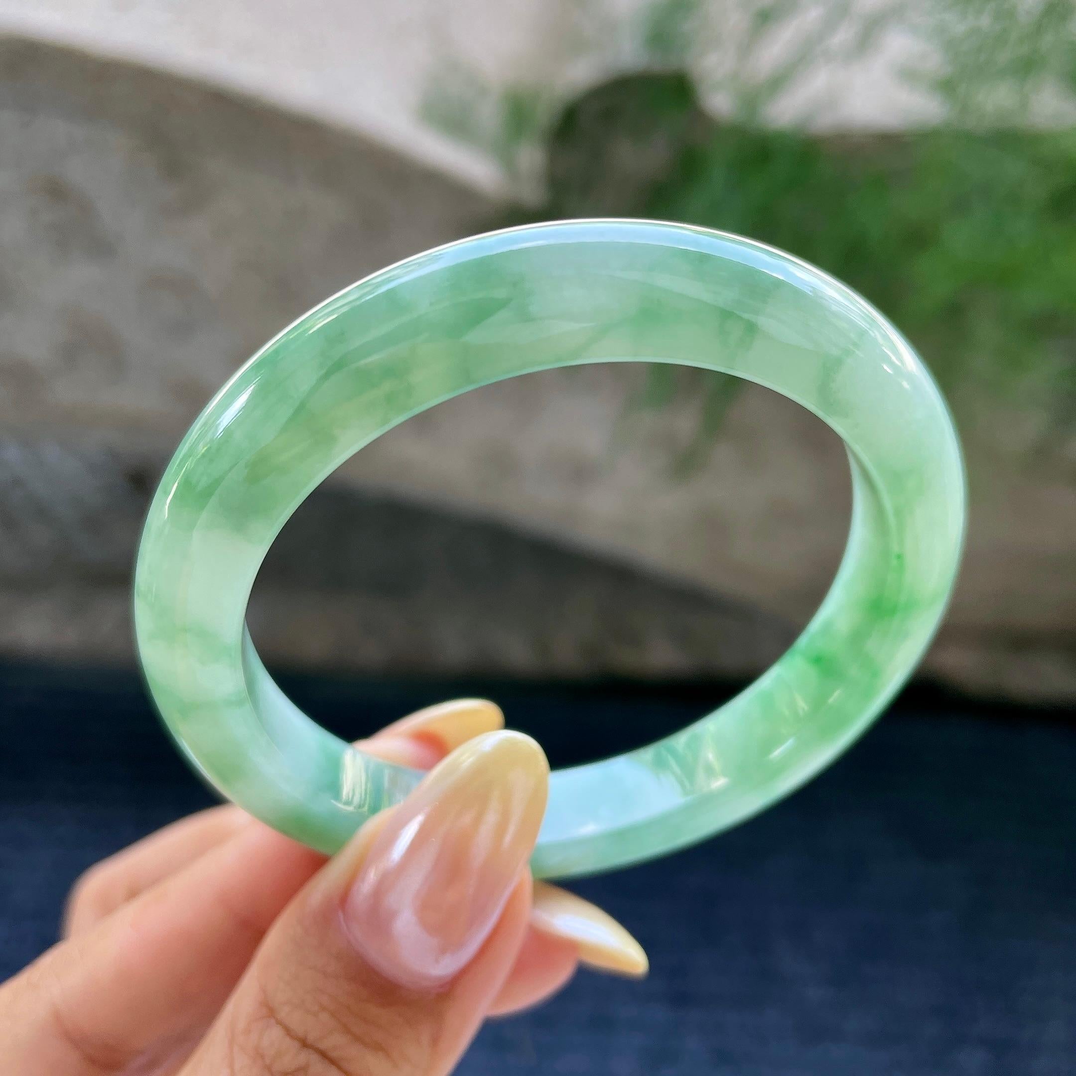 小圈口 细糯种飘花正圈平安镯53.9圈 天然缅甸A货翡翠（yc466821）