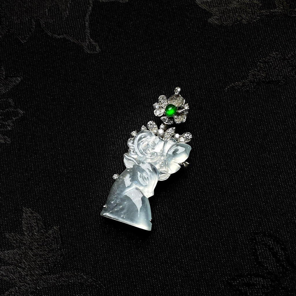 18k金镶玻璃种无色翡翠鹿吊坠（yc255713）