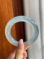 冰玻种雪花棉圆条翡翠手镯（56.7mm）（yc220805）