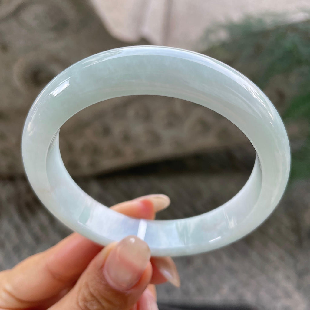 大圈口   细糯种带底色正圈平安镯58圈    天然缅甸A货翡翠（yc351367）