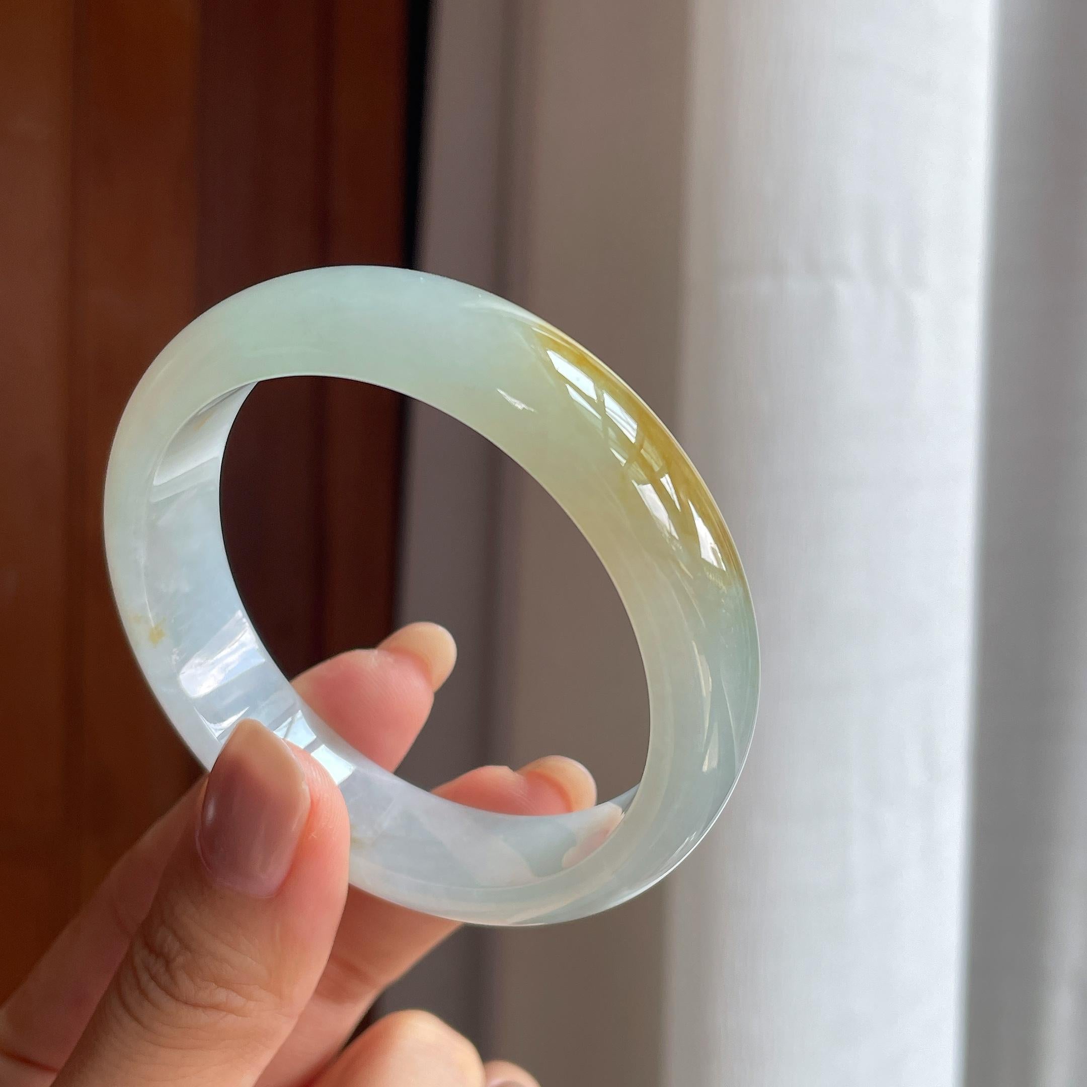 冰种黄翡翡翠平安镯(55.5mm)（yc420202）