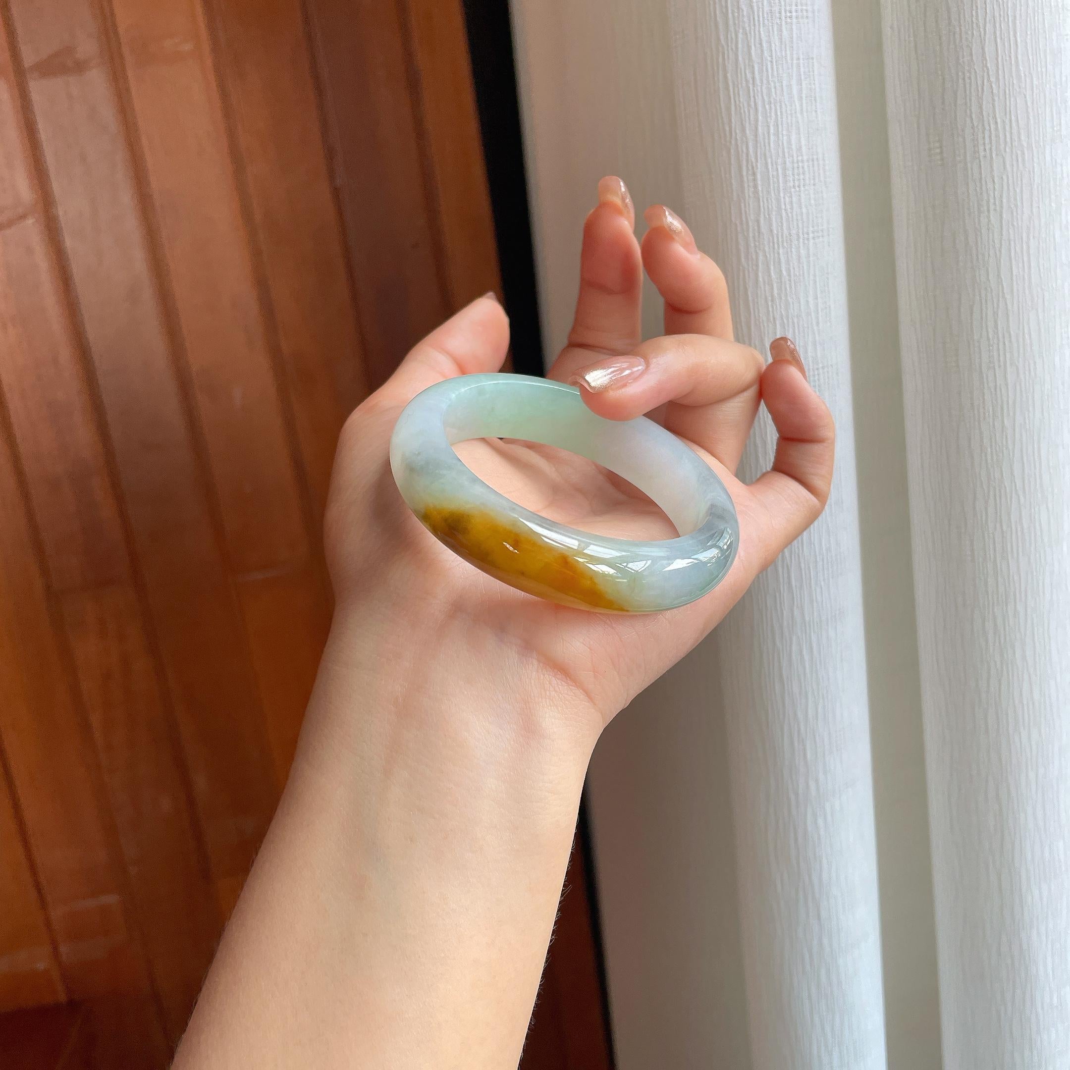 糯冰黄加绿翡翠平安镯（53.7mm)（yc365758）