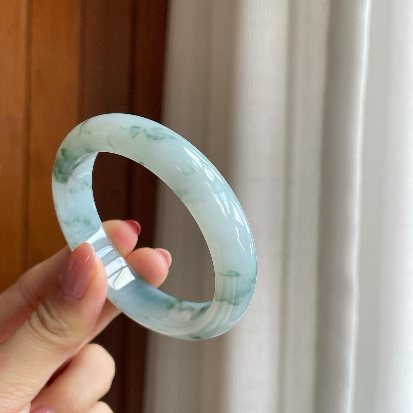 糯冰飘花翡翠平安镯（54.6mm）（yc301444）