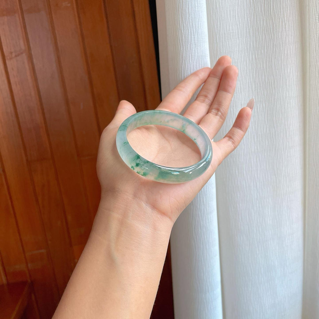 冰玻种飘花翡翠平安镯（57.5mm）（yc318559）