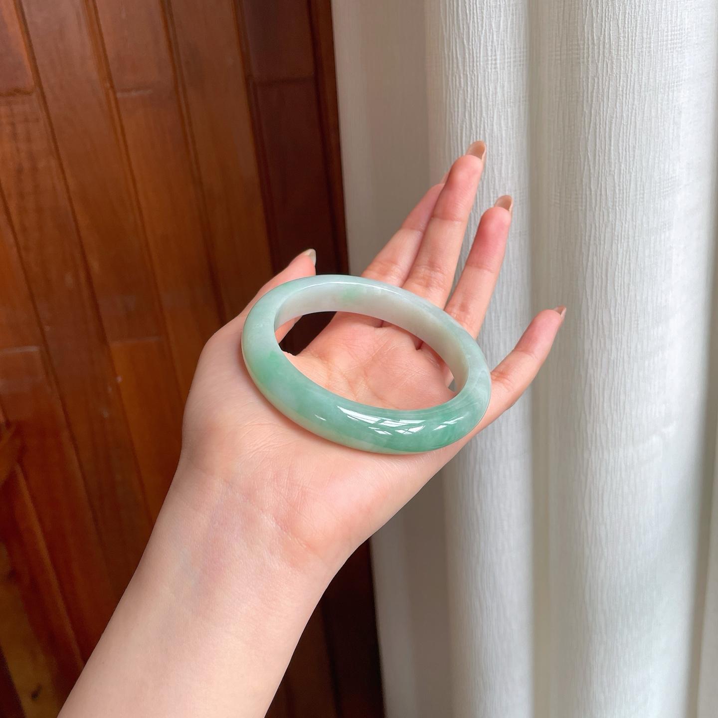 糯冰带色翡翠平安镯（60.4mm)（yc370312）