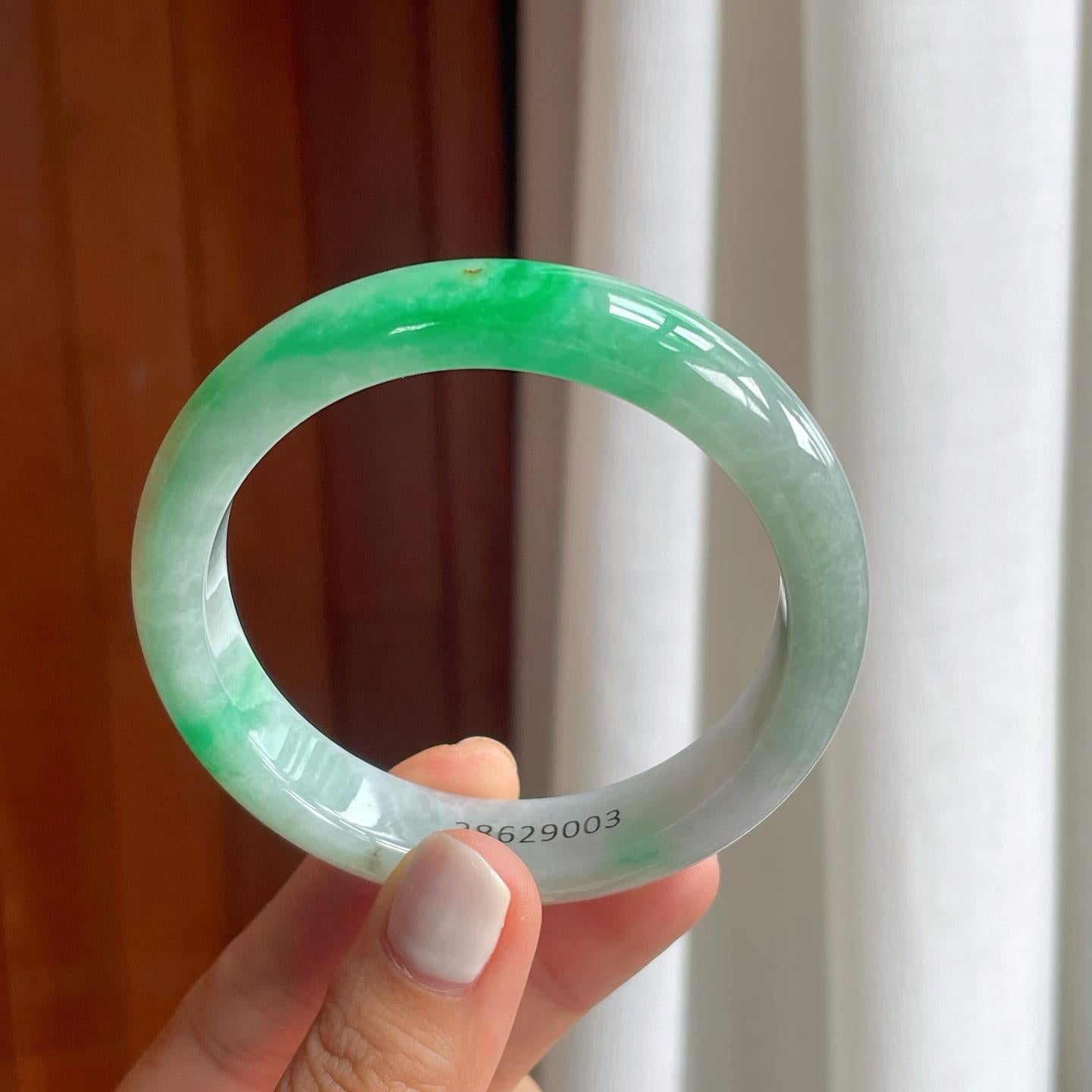 糯冰带色翡翠平安镯（56.5mm）（yc249159）