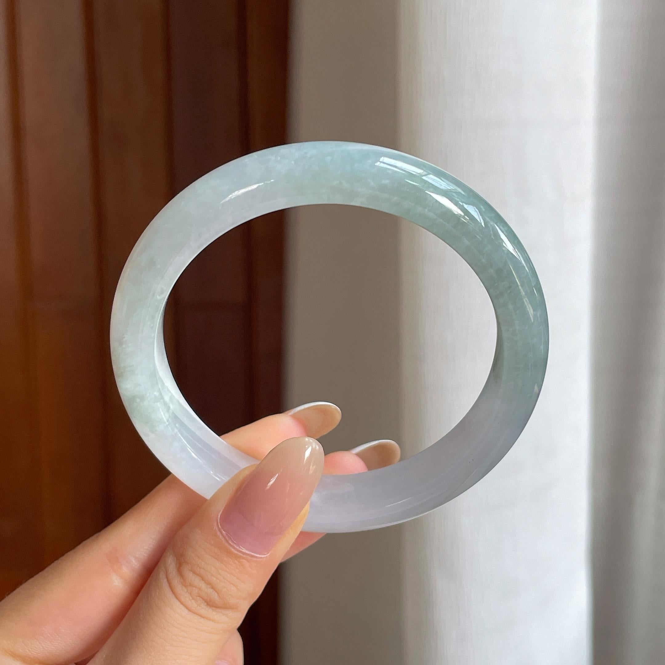 糯冰带底色翡翠平安镯（58.4mm)（yc415330）