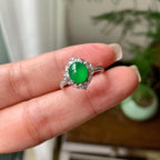 18K金钻镶糯冰种满绿蛋面戒指（yc288699）