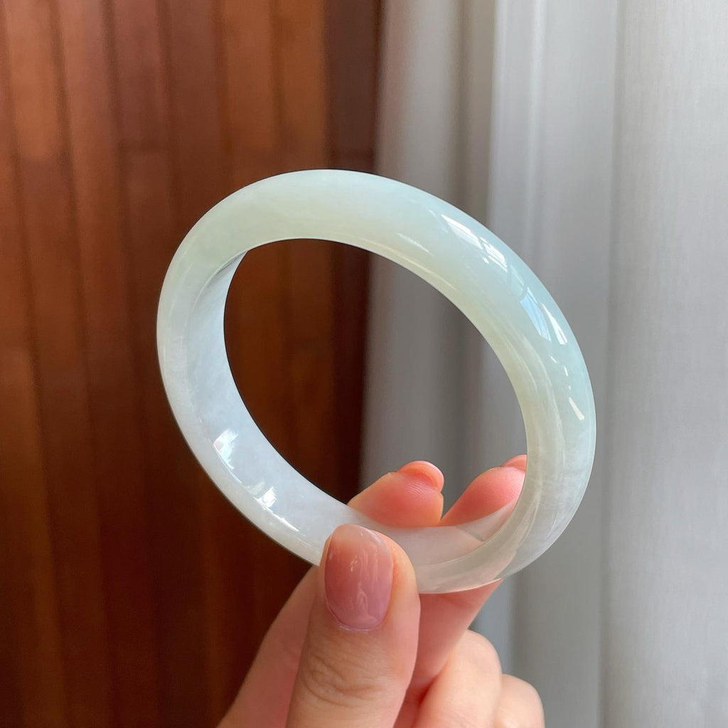 糯冰种晴底翡翠平安镯（56mm)（yc323757）
