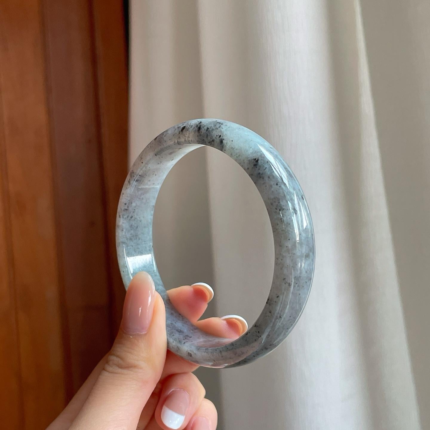 糯冰乌鸡翡翠平安镯（61.3mm)（yc373903）
