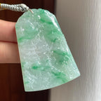 糯冰飘绿花翡翠山水牌（yc260377）