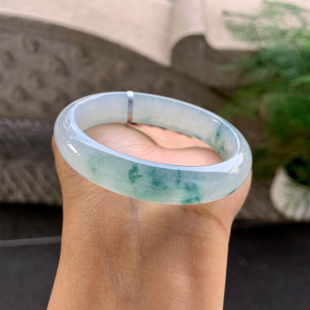 糯冰种飘花贵妃手镯（51.5mm）（yc288667）