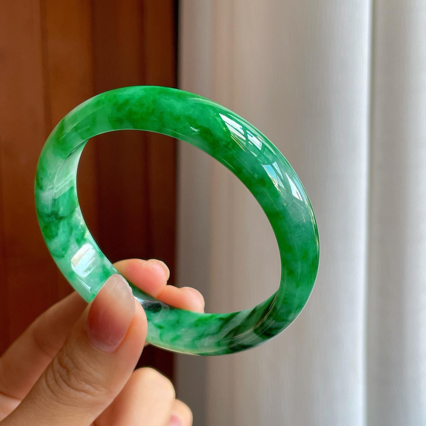糯冰带色翡翠平安镯（59.6mm)（yc310960）